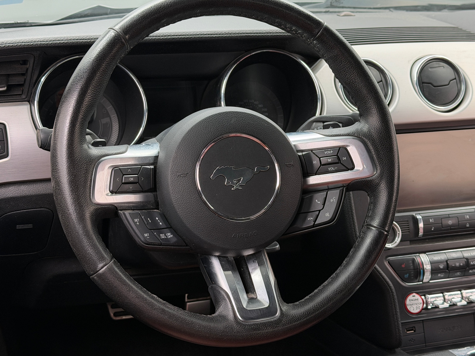 Thumbnail: 2015 Ford Mustang - 4