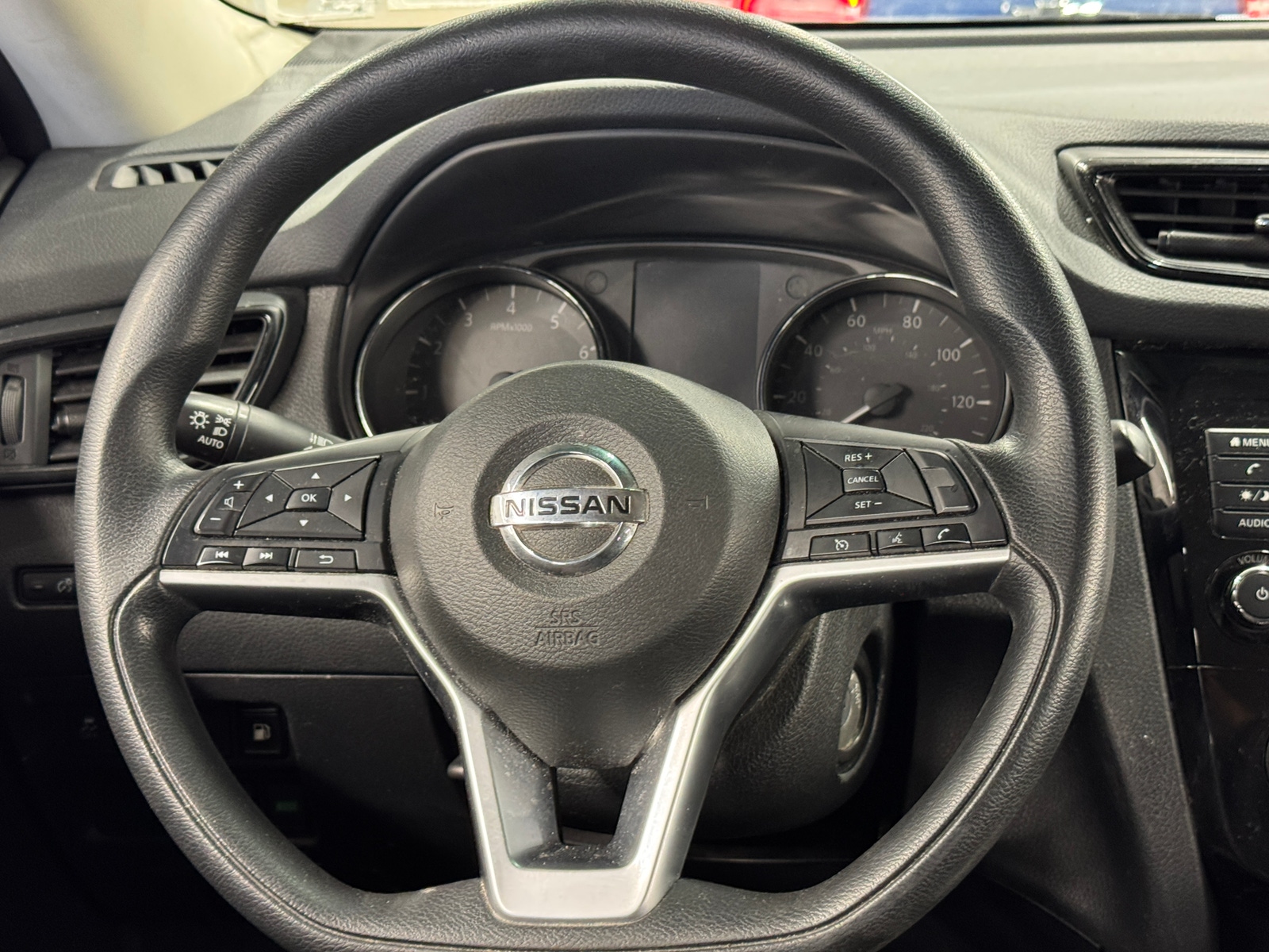 Thumbnail: 2019 Nissan Rogue - 5