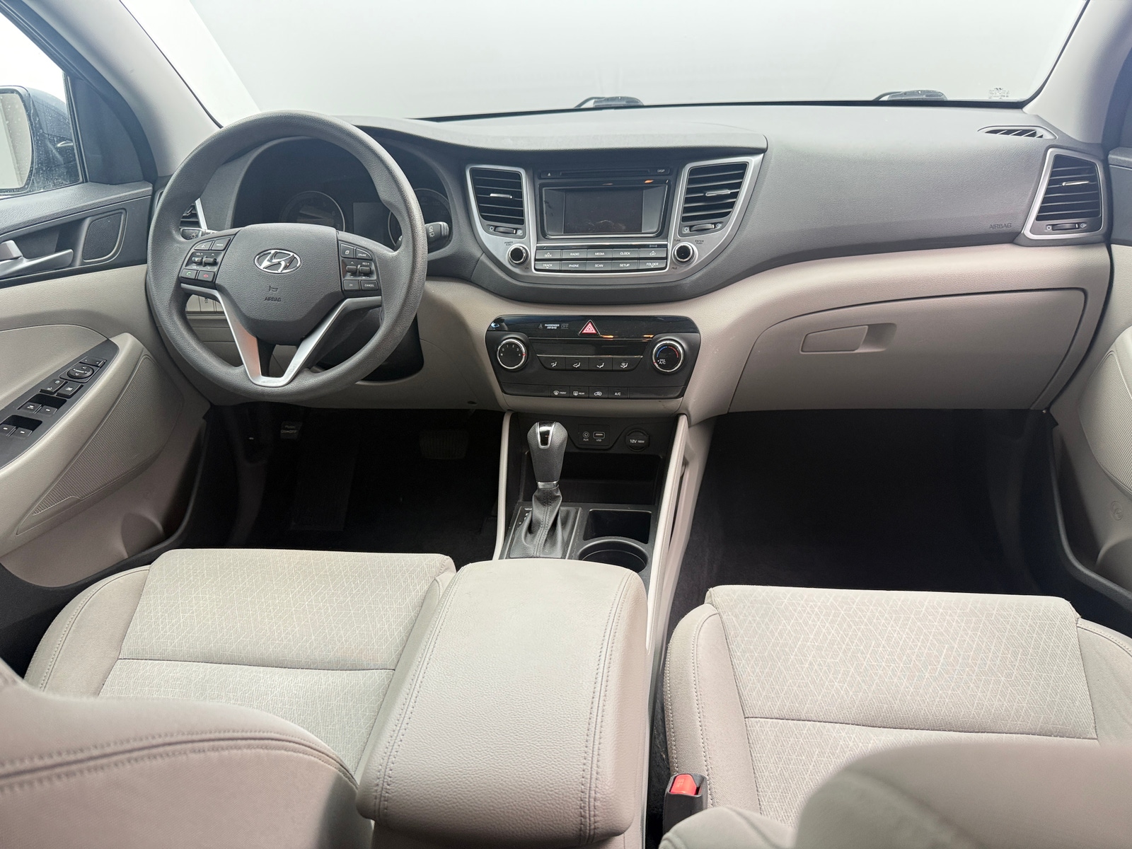 Thumbnail: 2016 Hyundai Tucson - 3