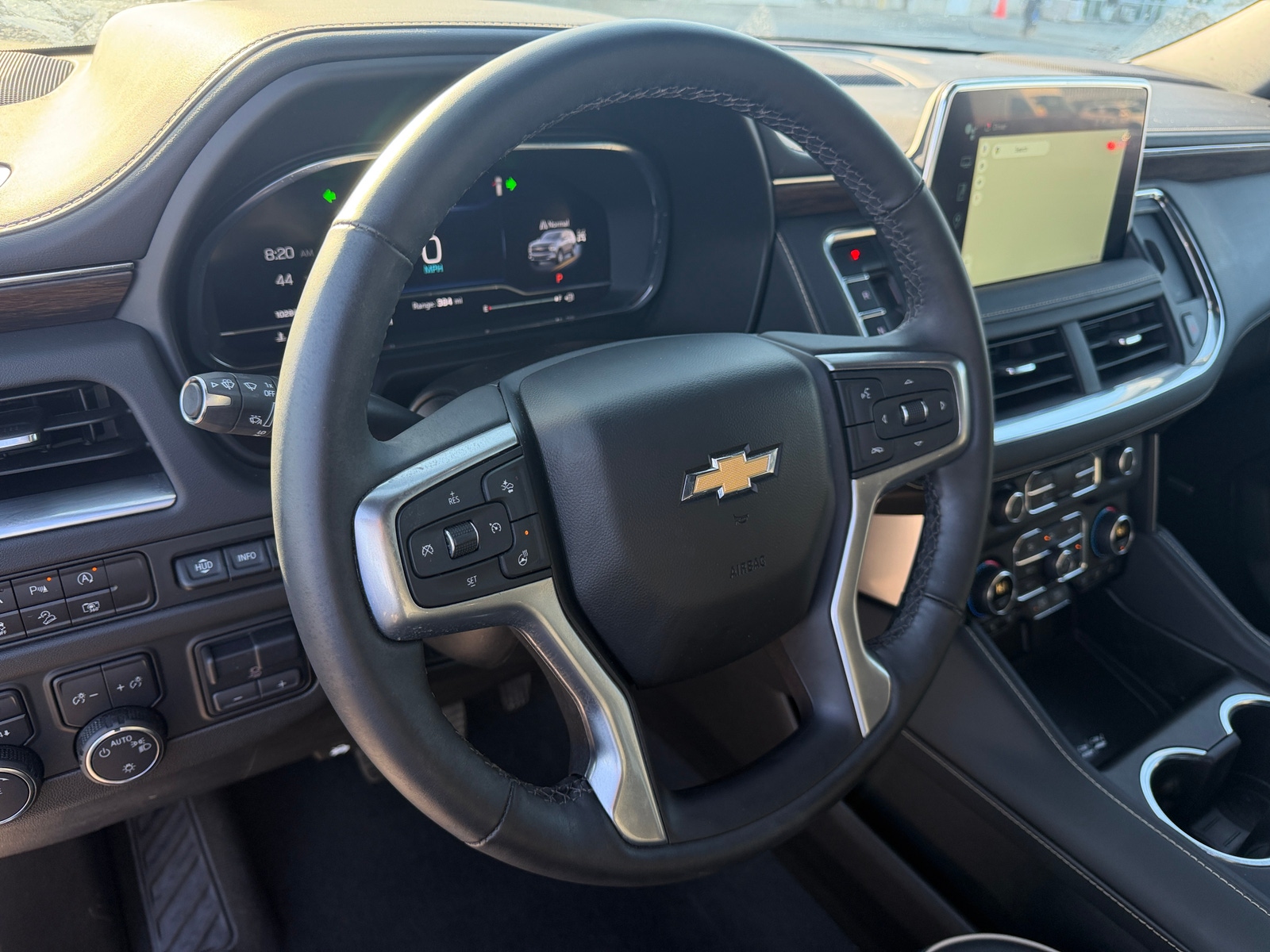 Thumbnail: 2024 Chevrolet Suburban - 4