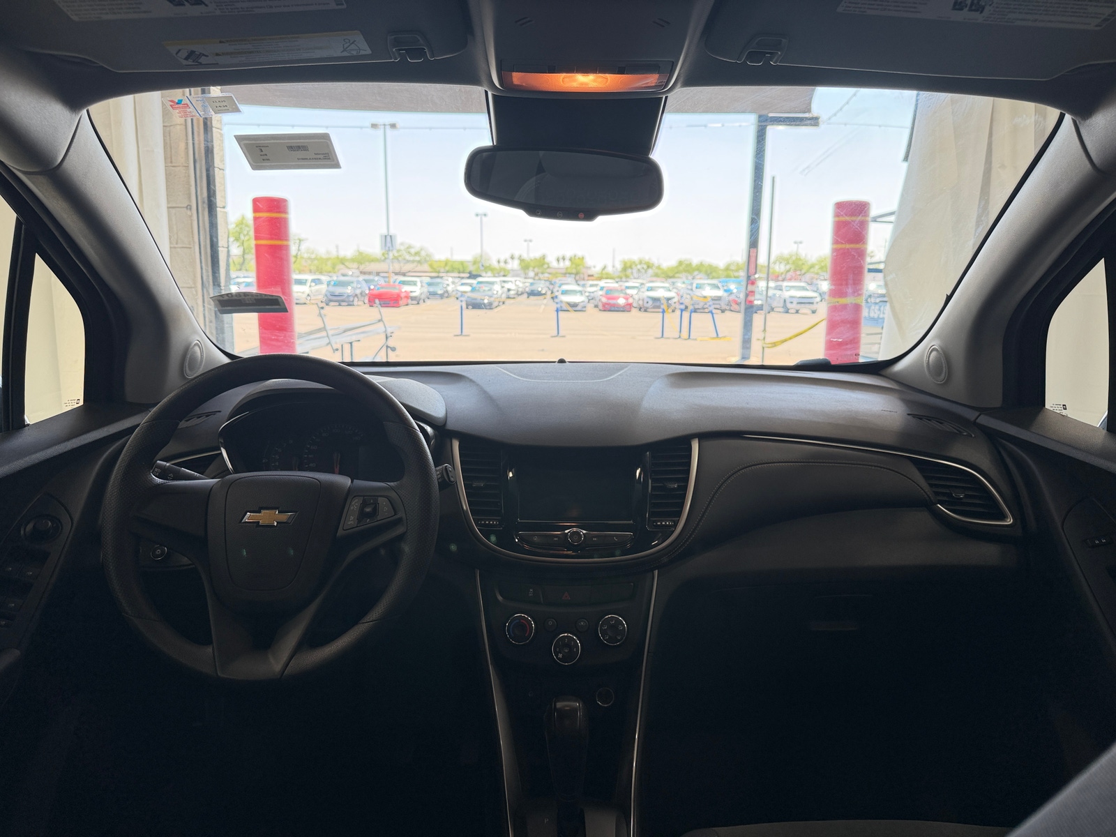 Thumbnail: 2018 Chevrolet Trax - 3