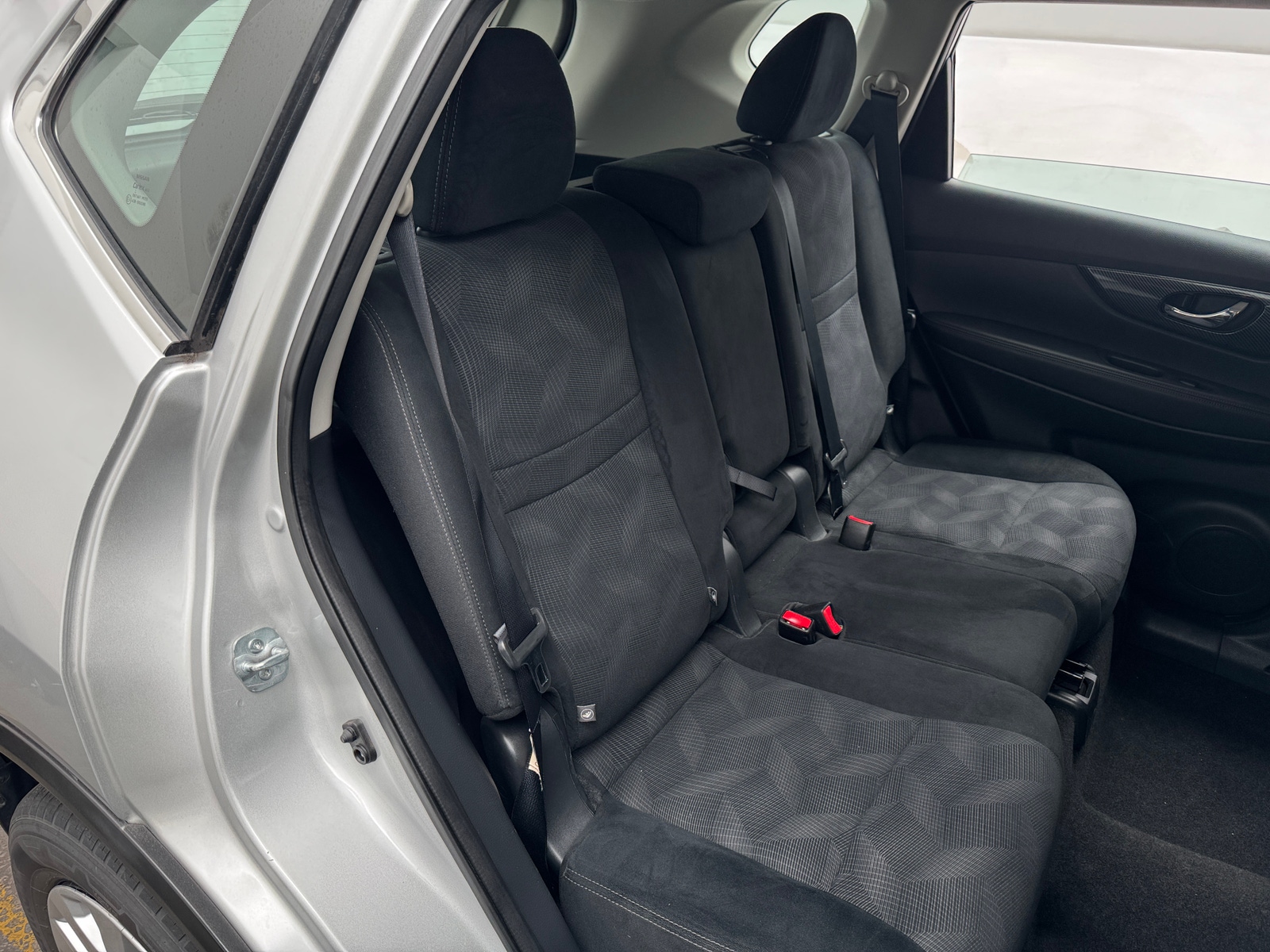 Thumbnail: 2016 Nissan Rogue - 6