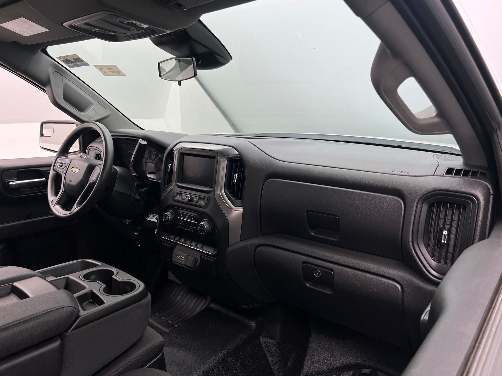Thumbnail: 2025 Chevrolet Silverado 1500 - 2