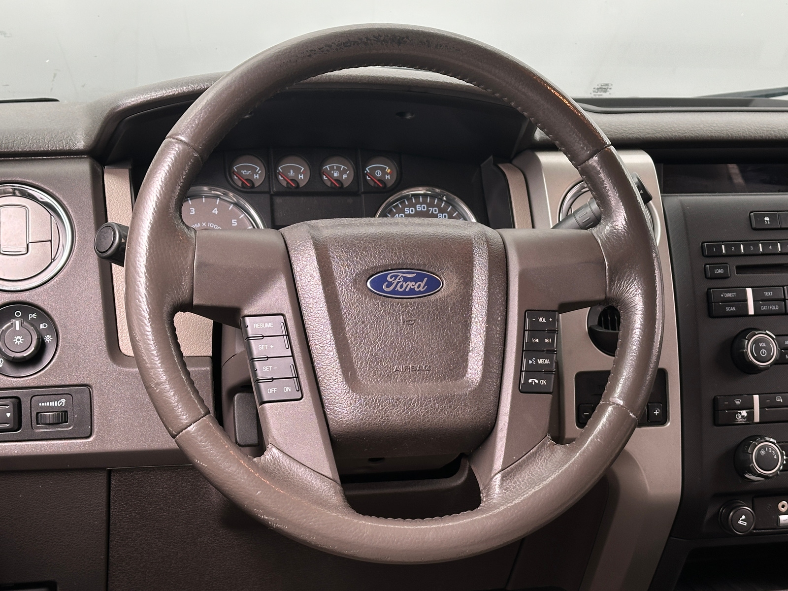 Thumbnail: 2010 Ford Econoline - 5