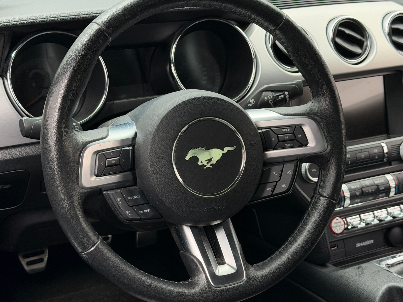 Thumbnail: 2017 Ford Mustang - 3