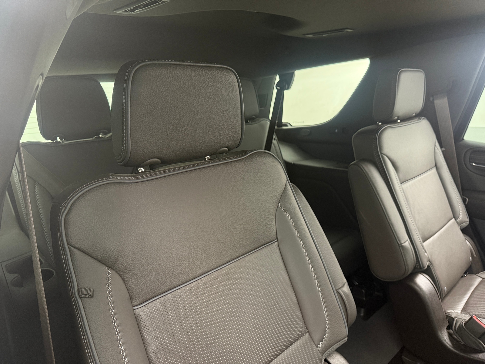 Thumbnail: 2023 GMC Yukon - 5