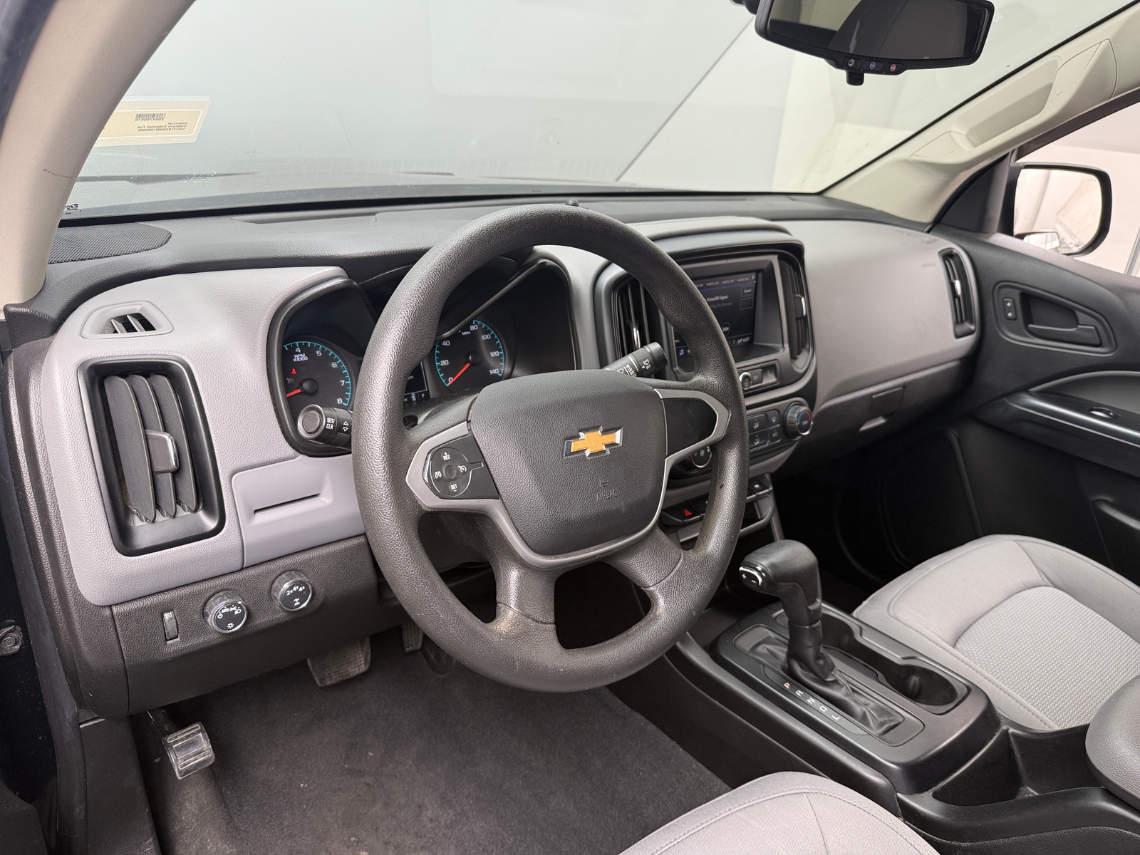 Thumbnail: 2021 Chevrolet Colorado - 3