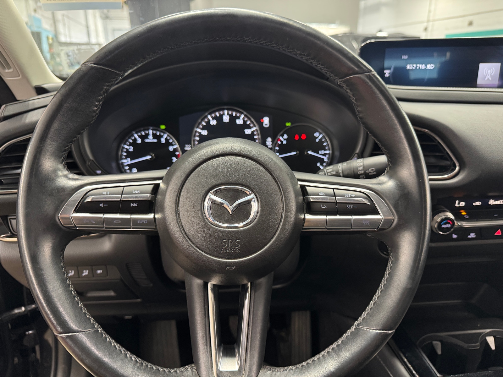 Thumbnail: 2023 Mazda CX-30 - 4