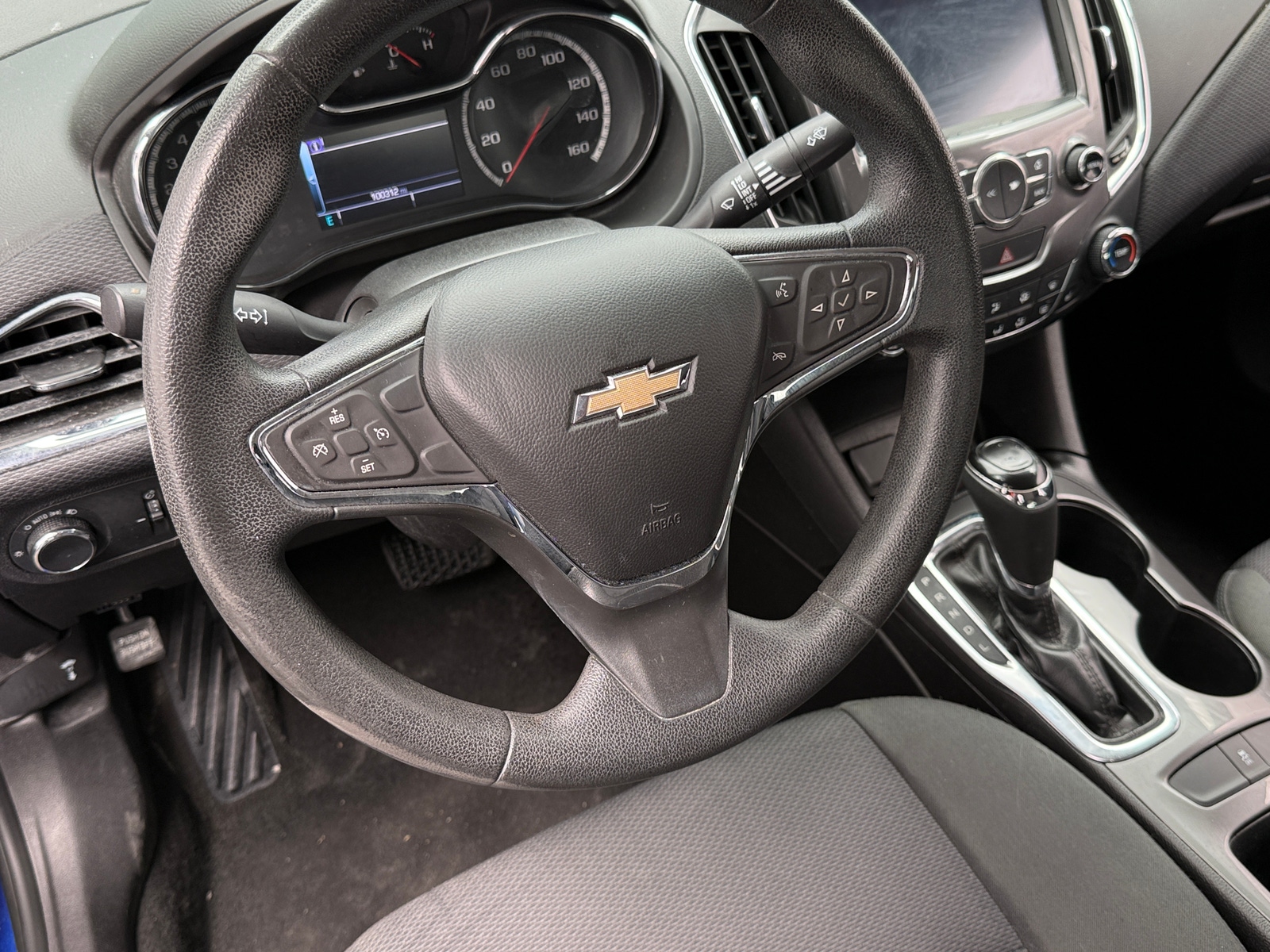 Thumbnail: 2017 Chevrolet Cruze - 5