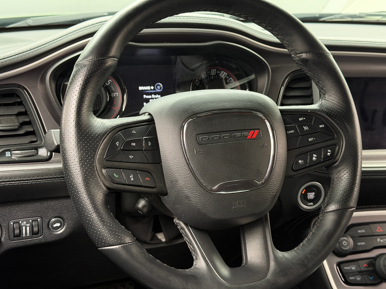 Thumbnail: 2022 Dodge Challenger - 3