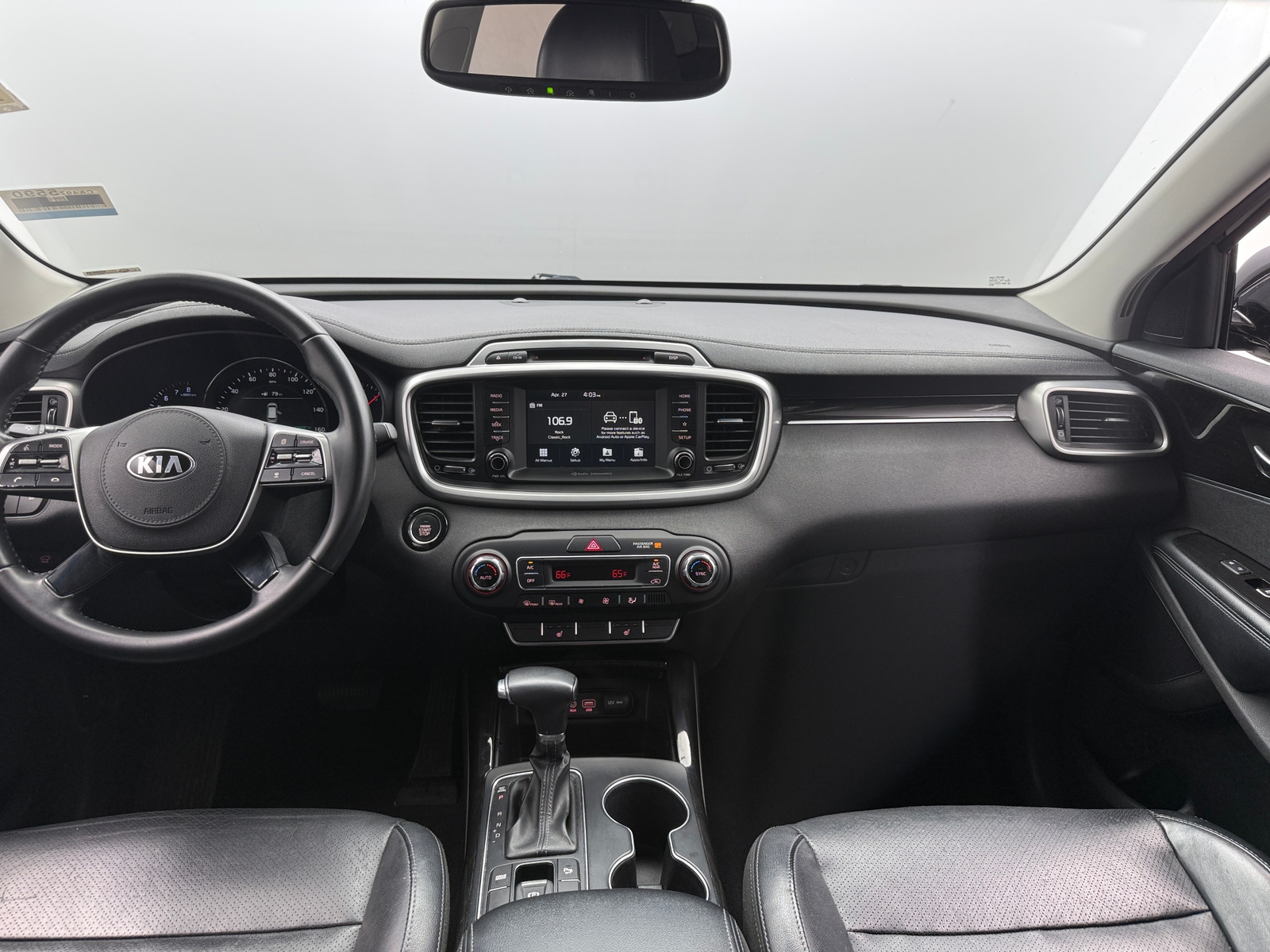 Thumbnail: 2019 Kia Sorento - 2