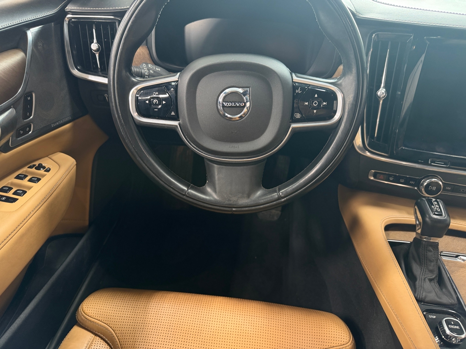 Thumbnail: 2017 Volvo S90 - 4
