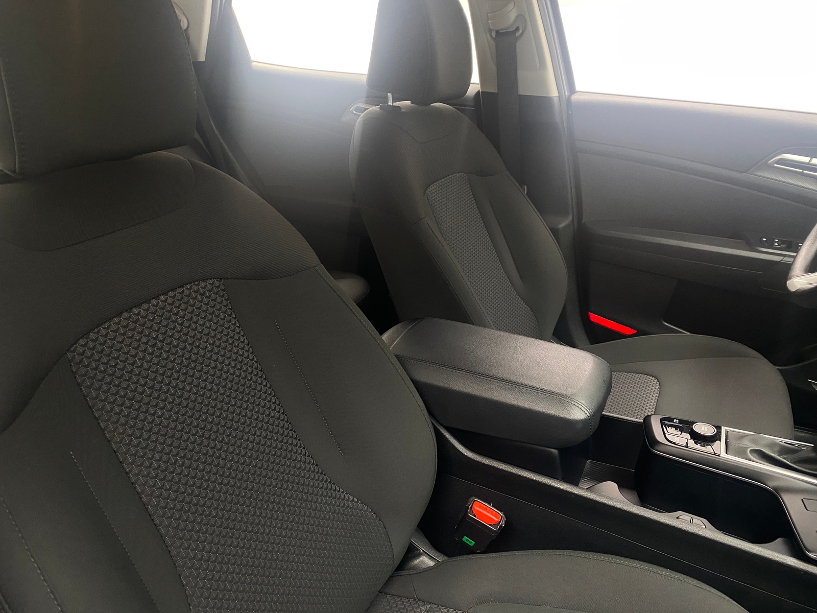 Thumbnail: 2025 Kia Sportage - 2
