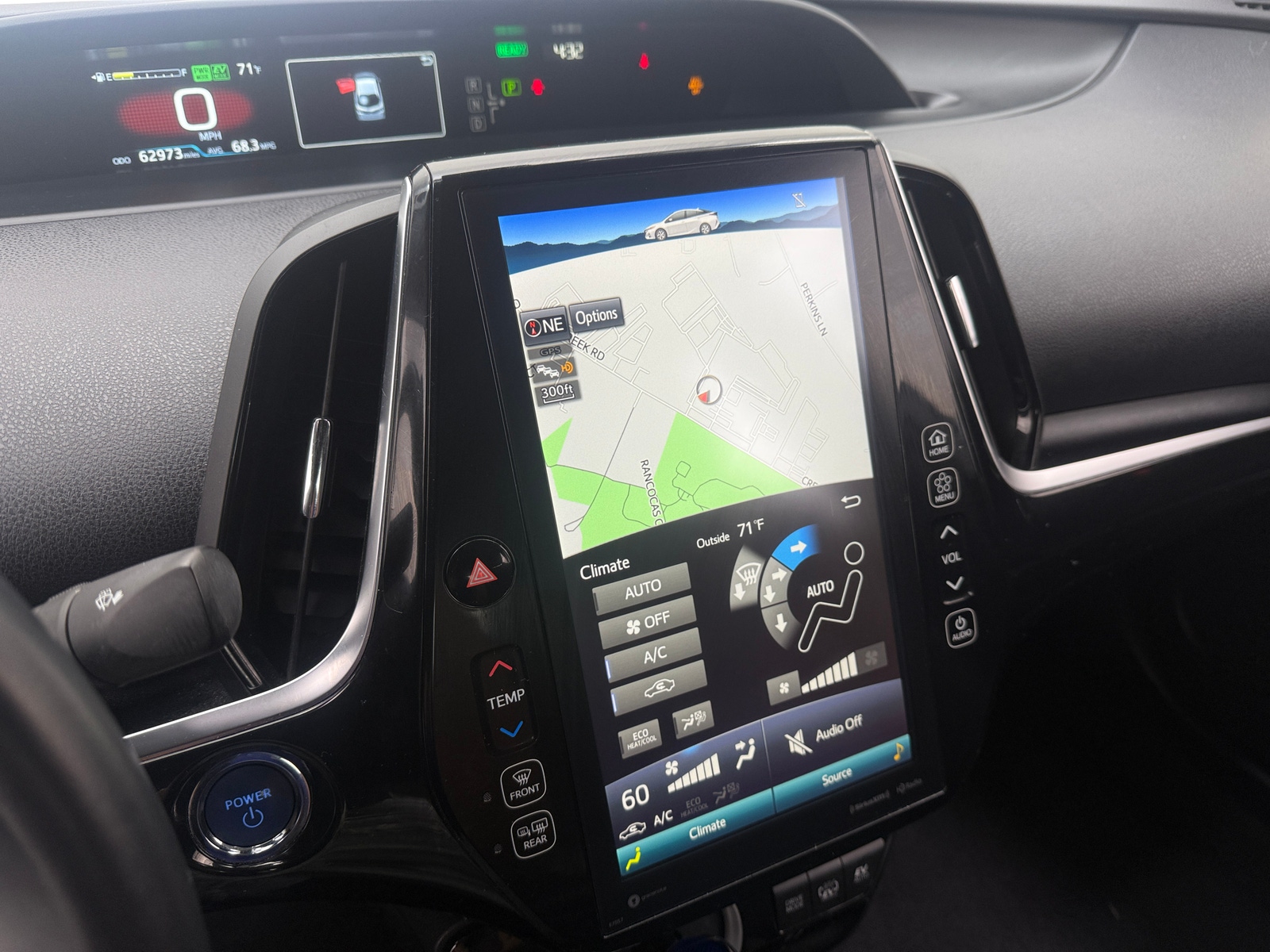 Thumbnail: 2021 Toyota Prius Prime - 3
