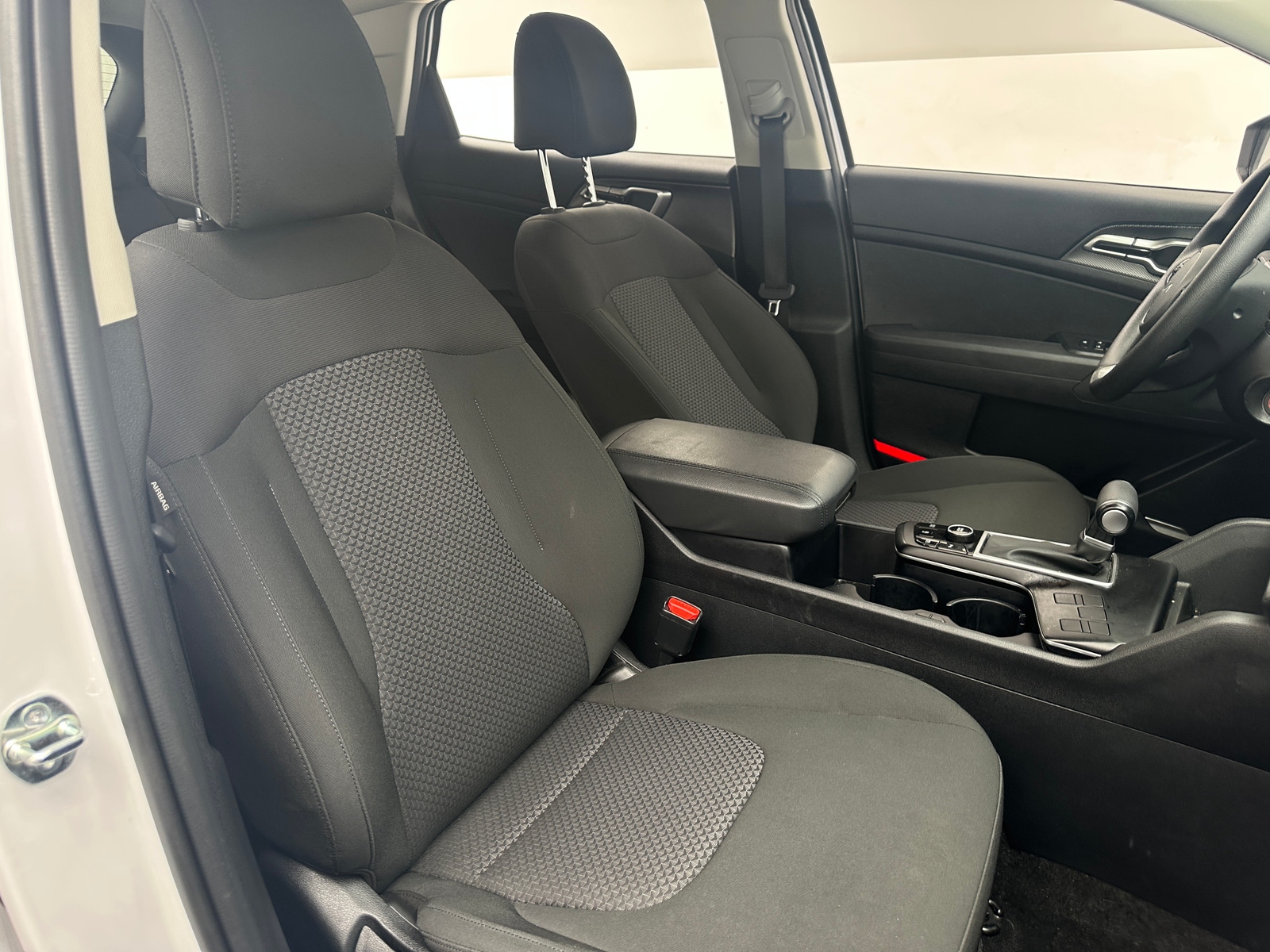 Thumbnail: 2025 Kia Sportage - 2