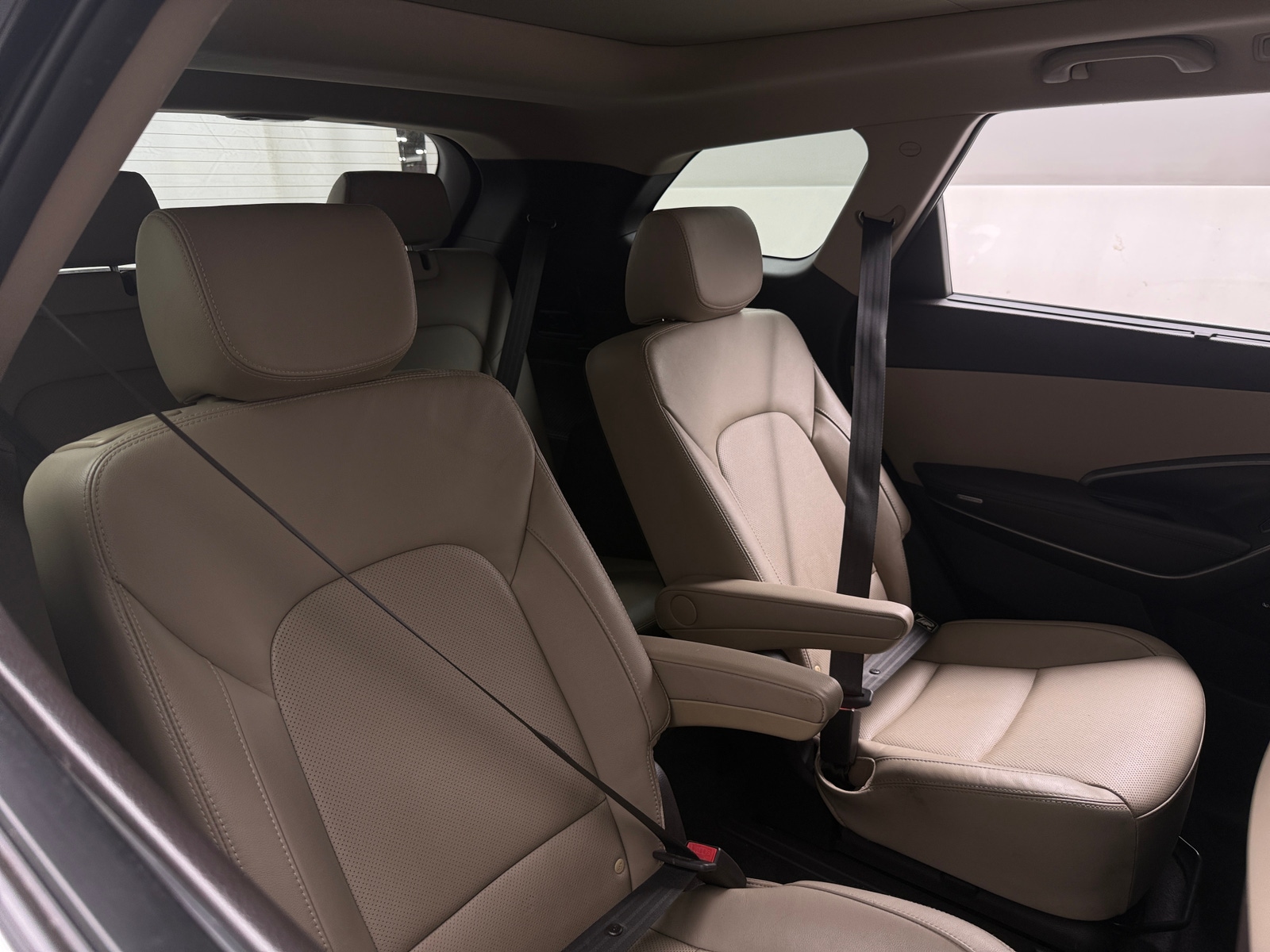 Thumbnail: 2019 Hyundai Santa Fe - 5