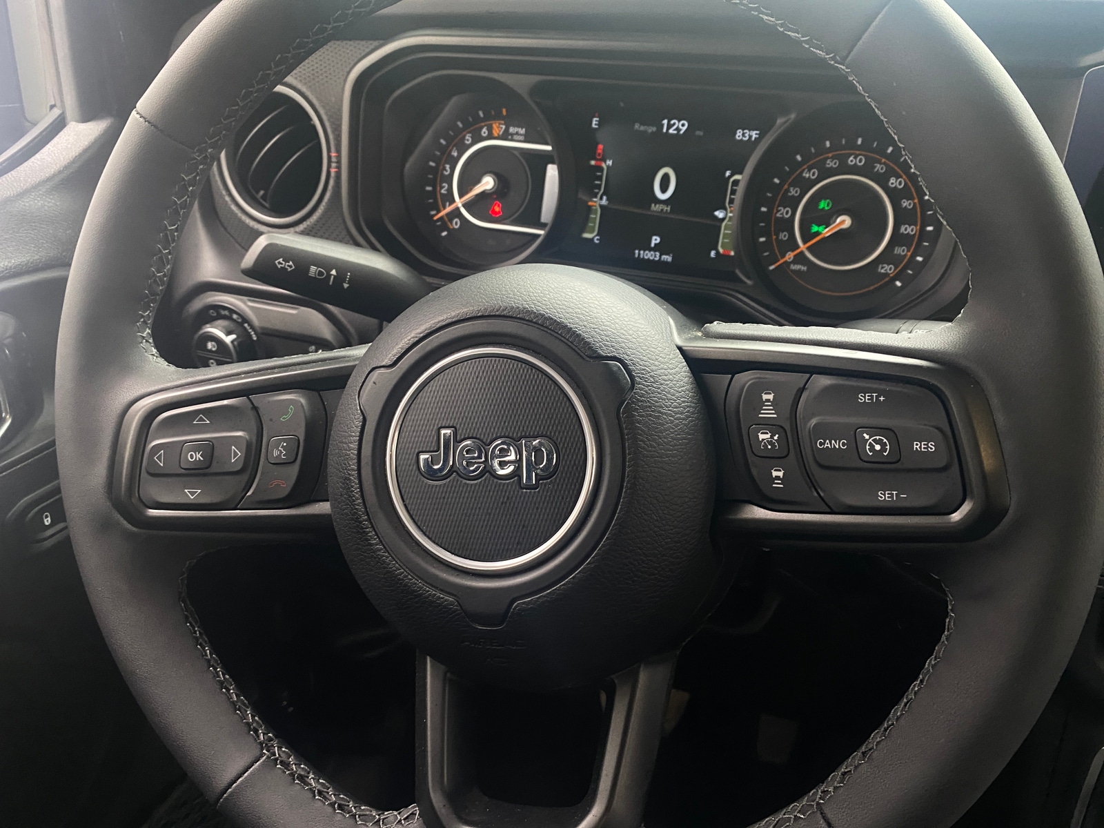 Thumbnail: 2025 Jeep Gladiator - 5