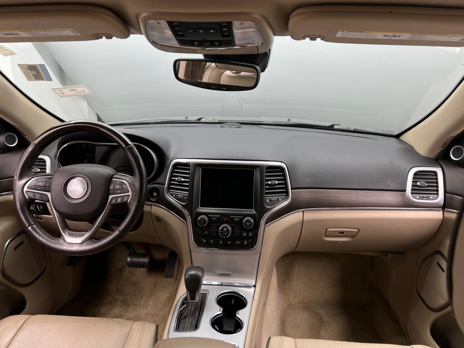 Thumbnail: 2018 Jeep Grand Cherokee - 3