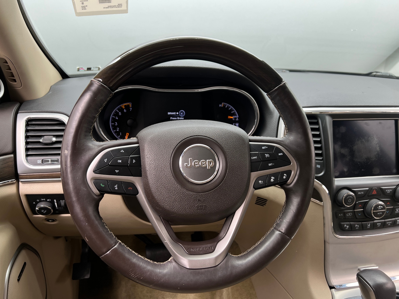 Thumbnail: 2018 Jeep Grand Cherokee - 5