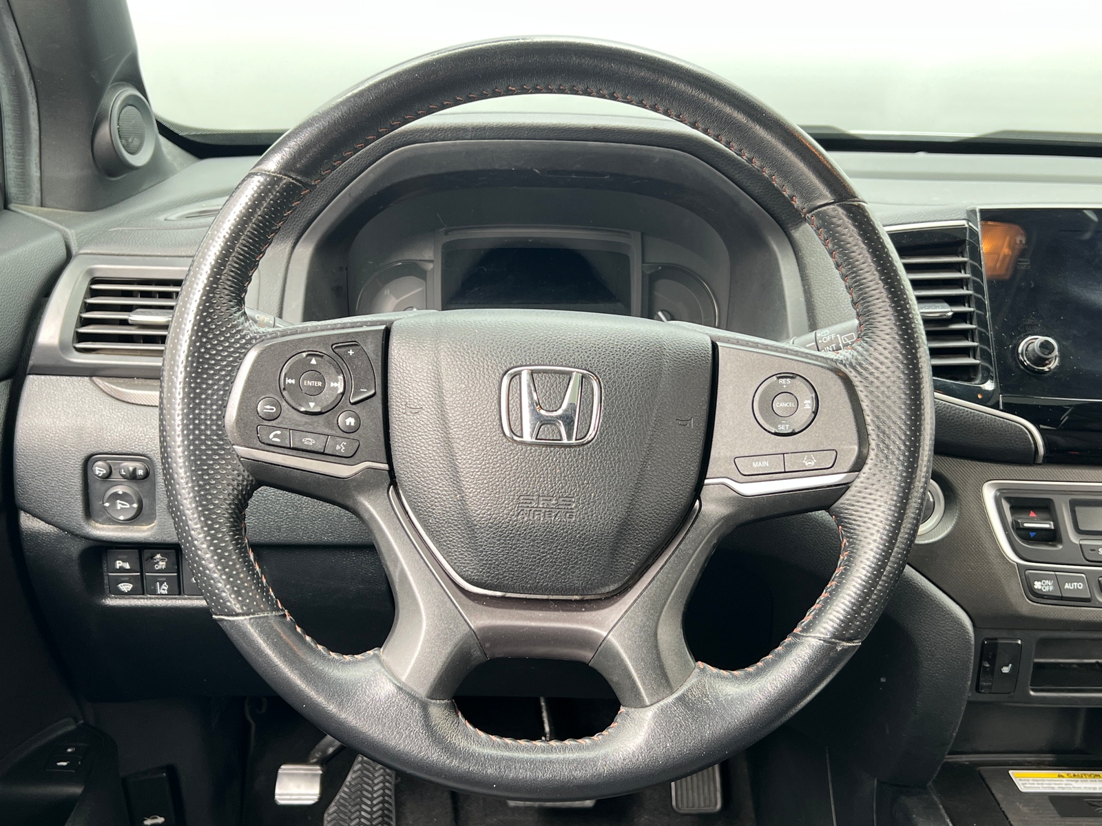 Thumbnail: 2023 Honda Passport - 4