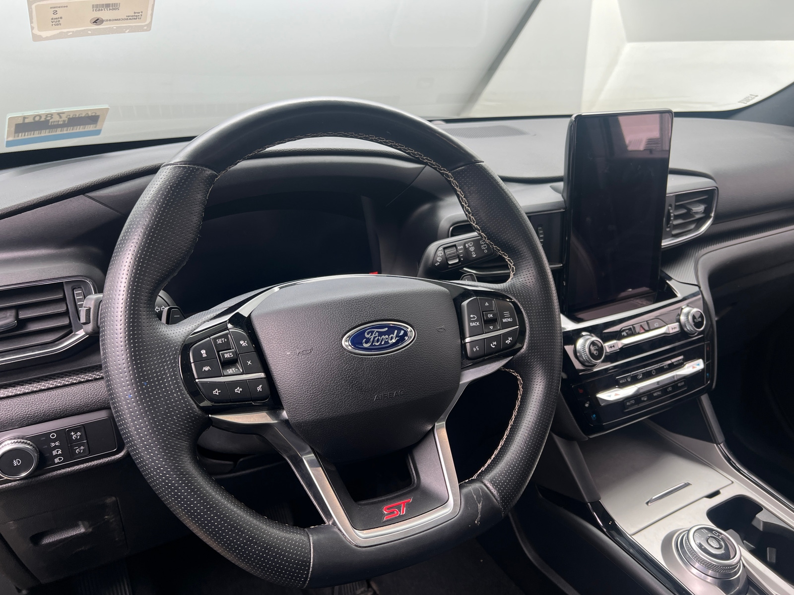 Thumbnail: 2021 Ford Explorer - 5