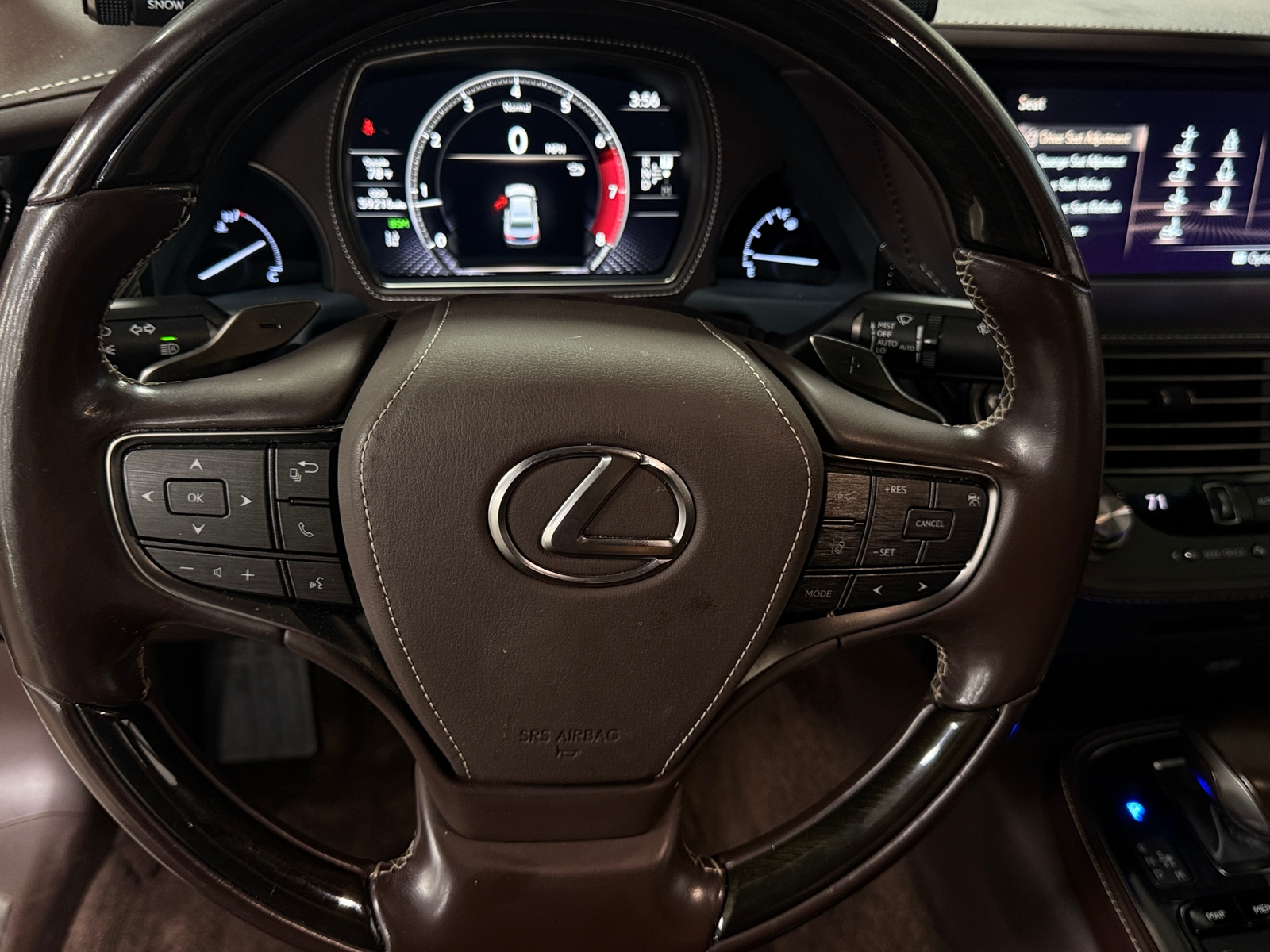 Thumbnail: 2018 Lexus LS - 4