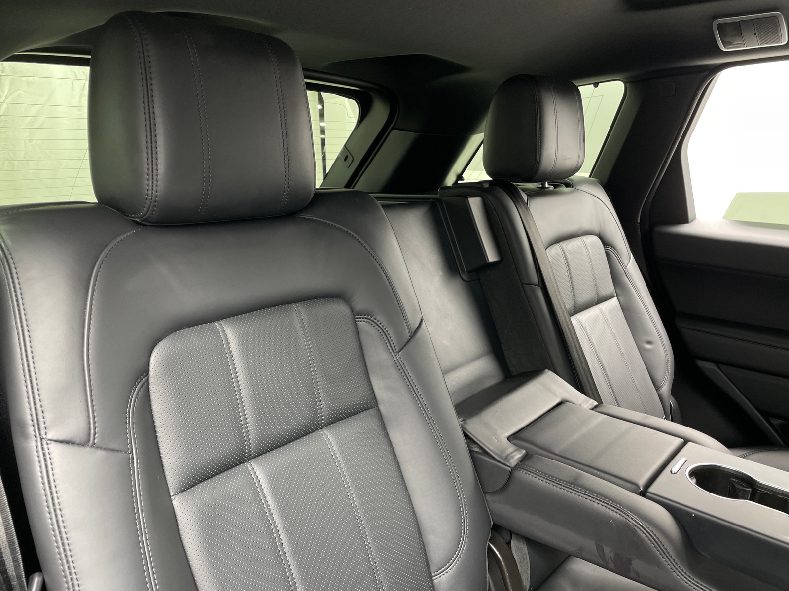 Thumbnail: 2020 Land Rover Range Rover Sport - 5