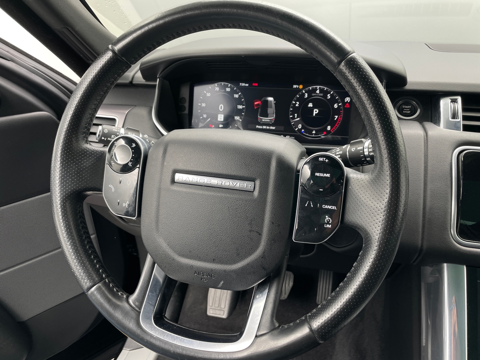Thumbnail: 2020 Land Rover Range Rover Sport - 4