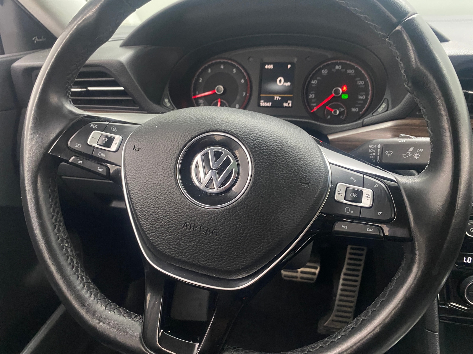 Thumbnail: 2020 Volkswagen Passat - 4