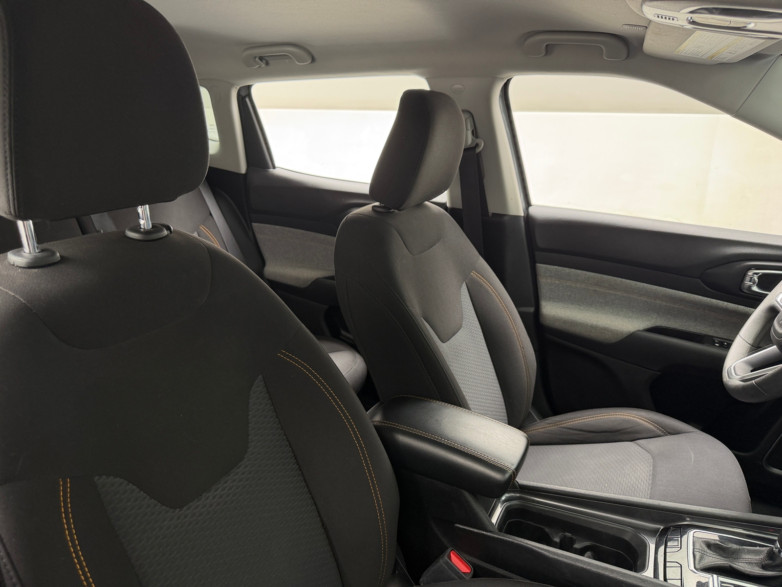 Thumbnail: 2022 Jeep Compass - 2