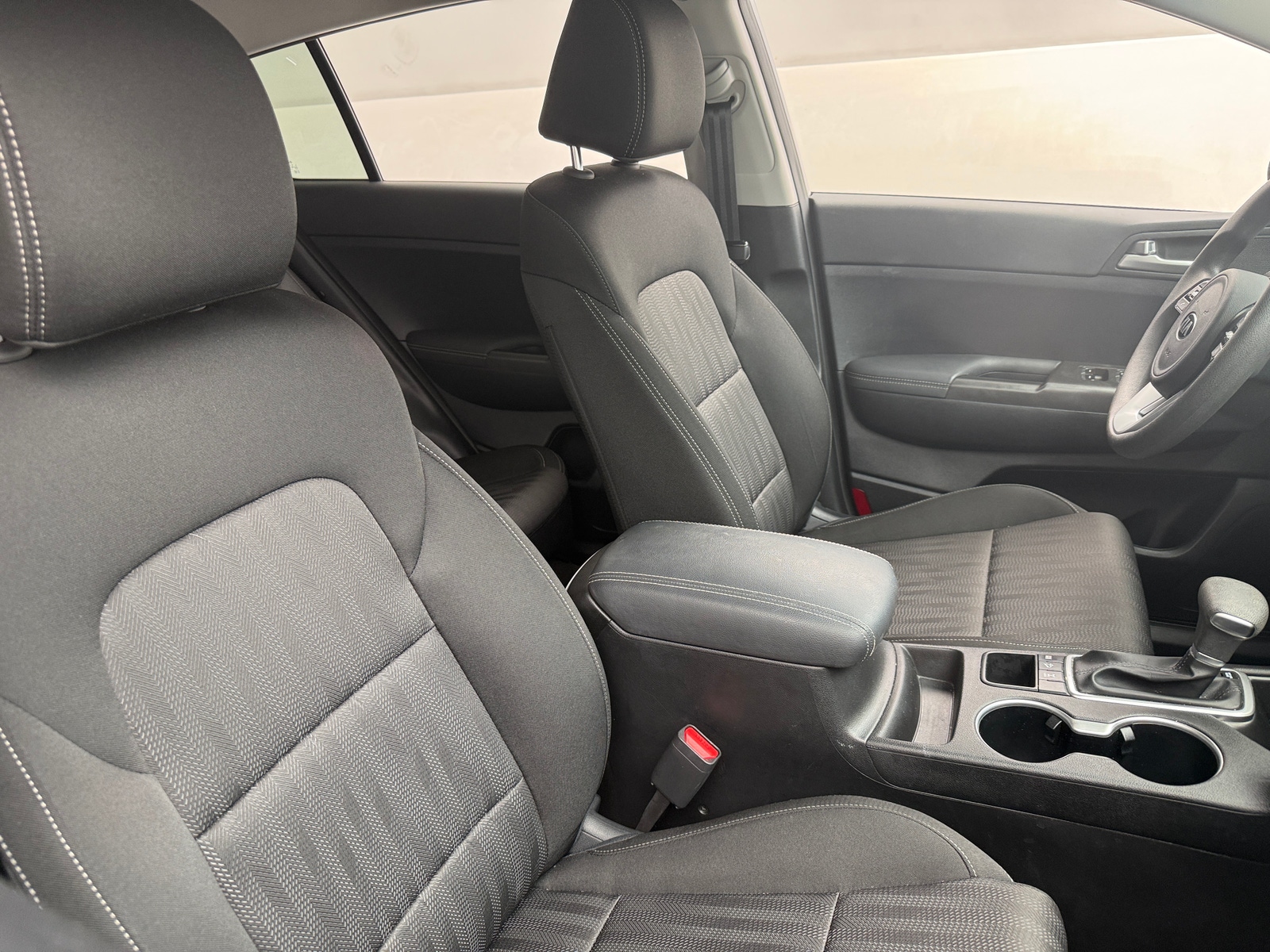 Thumbnail: 2022 Kia Sportage - 2