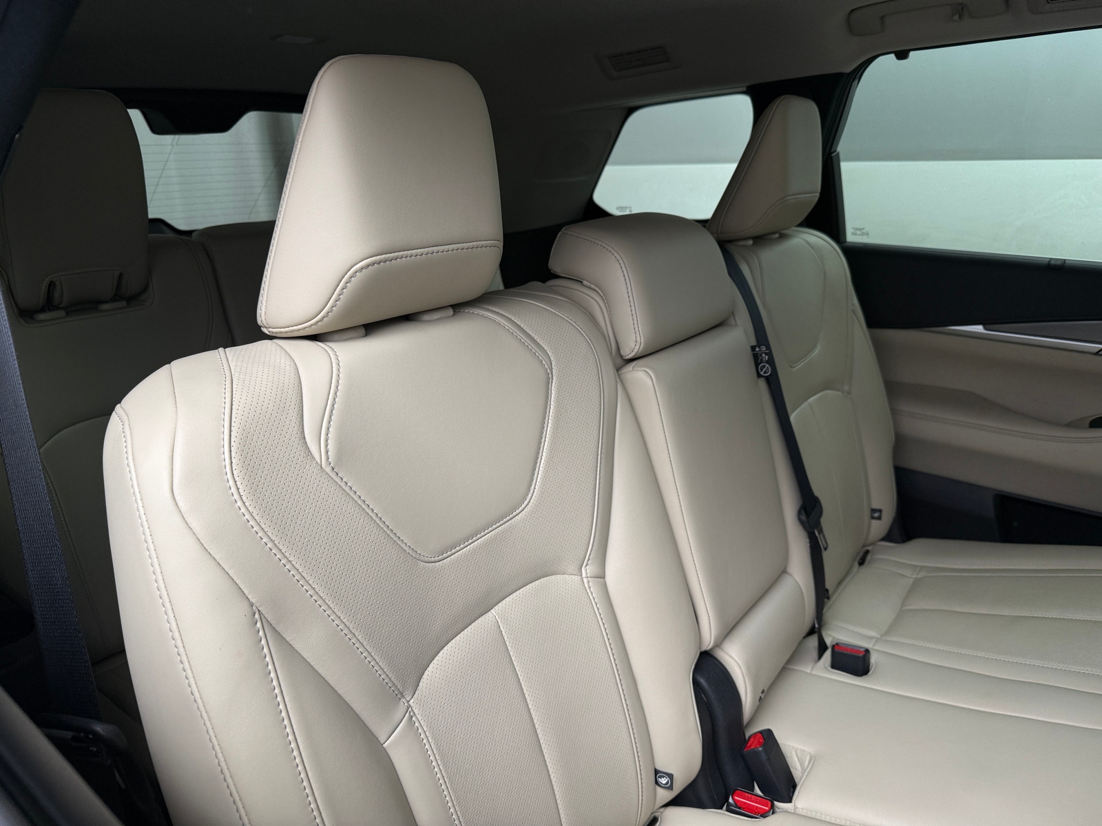 Thumbnail: 2023 INFINITI QX60 - 5