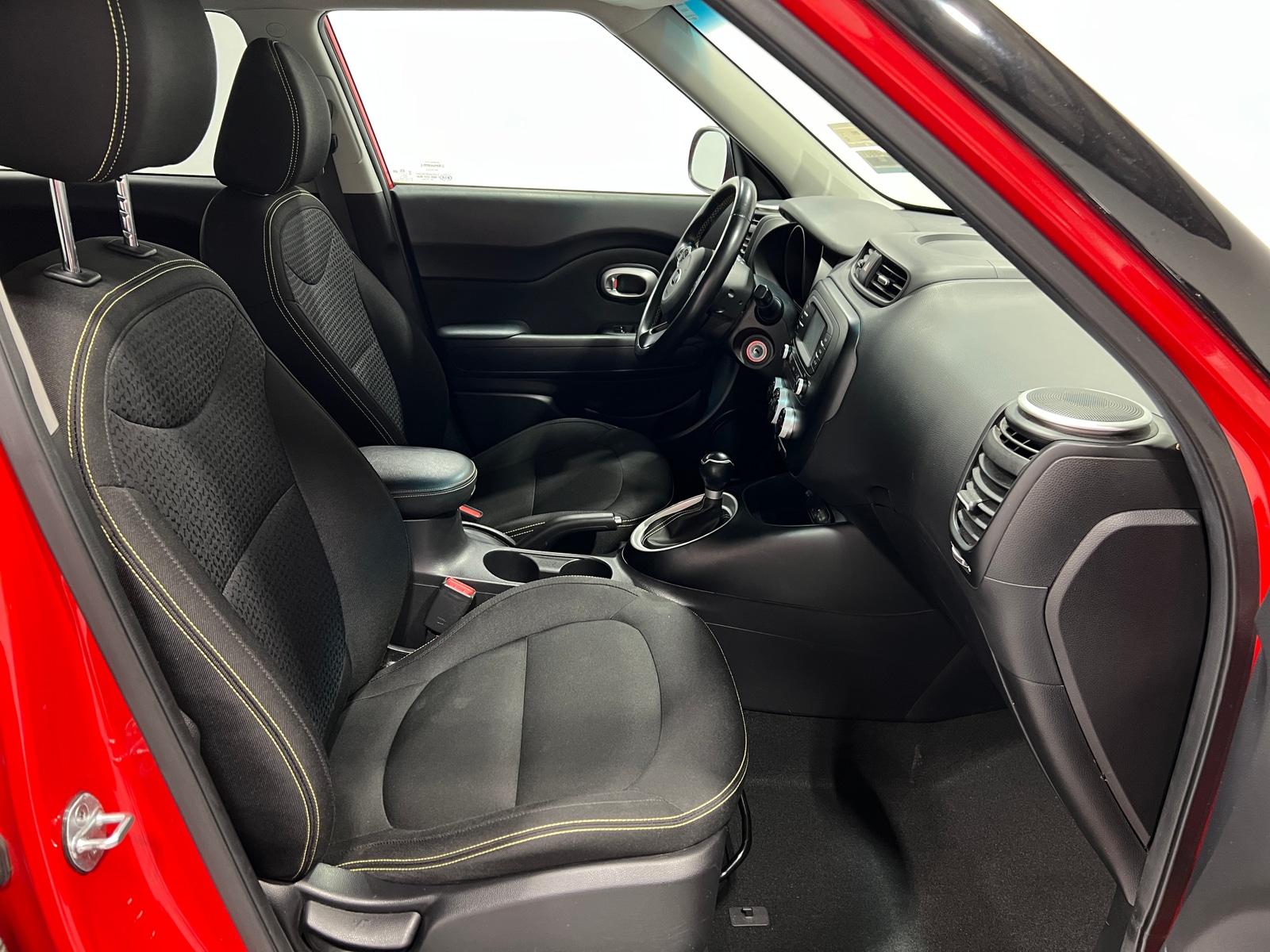Thumbnail: 2016 Kia Soul - 2