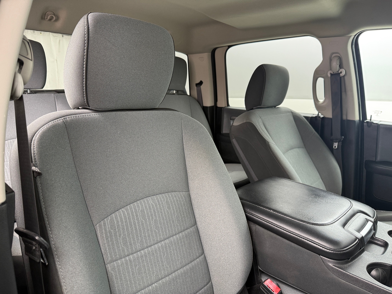 Thumbnail: 2021 RAM 1500 Classic - 2