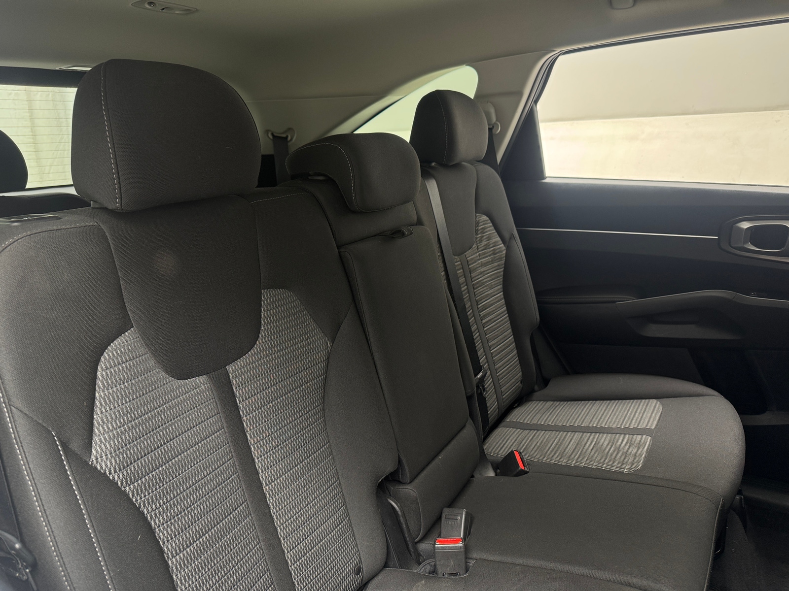 Thumbnail: 2022 Kia Sorento - 6
