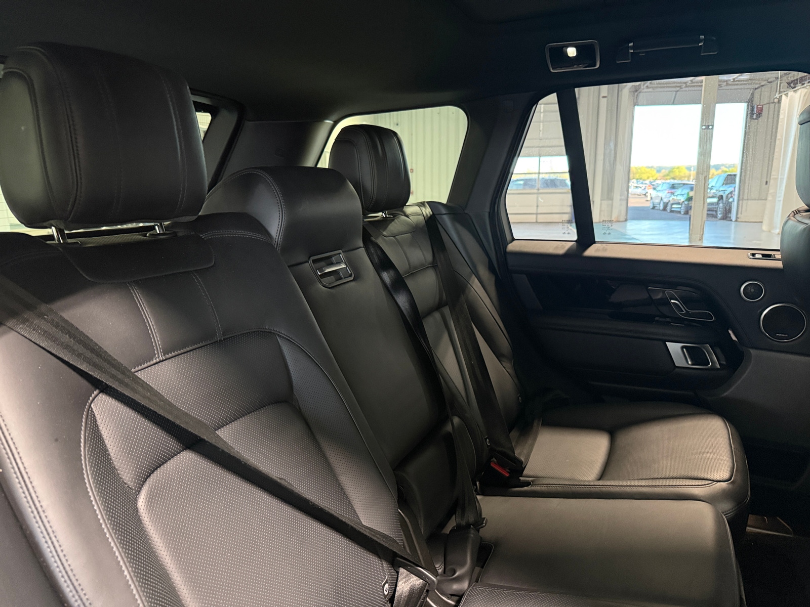 Thumbnail: 2019 Land Rover Range Rover - 5