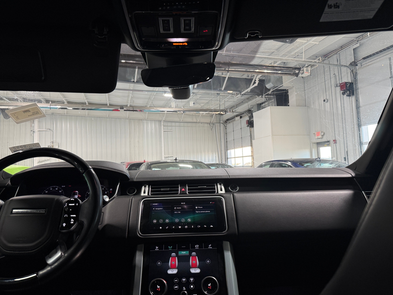 Thumbnail: 2019 Land Rover Range Rover - 2