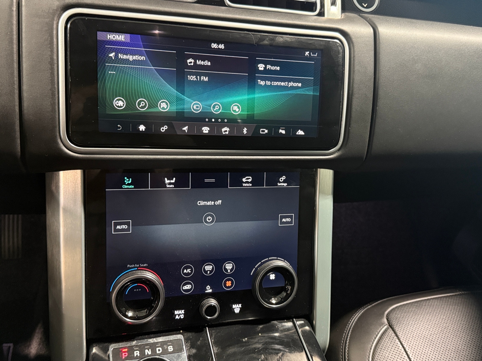 Thumbnail: 2019 Land Rover Range Rover - 3