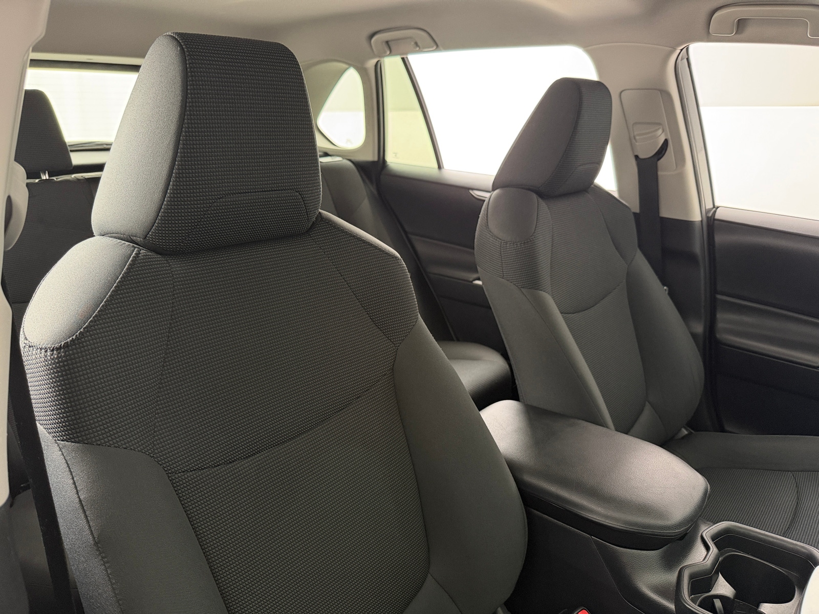 Thumbnail: 2019 Toyota RAV4 - 2