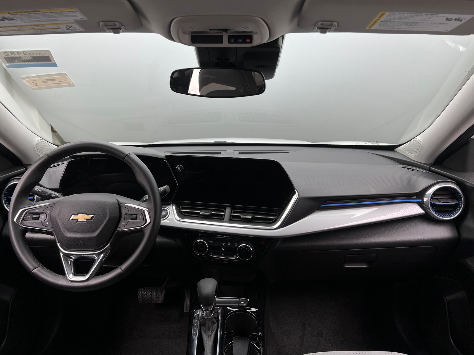 Thumbnail: 2025 Chevrolet Trax - 3