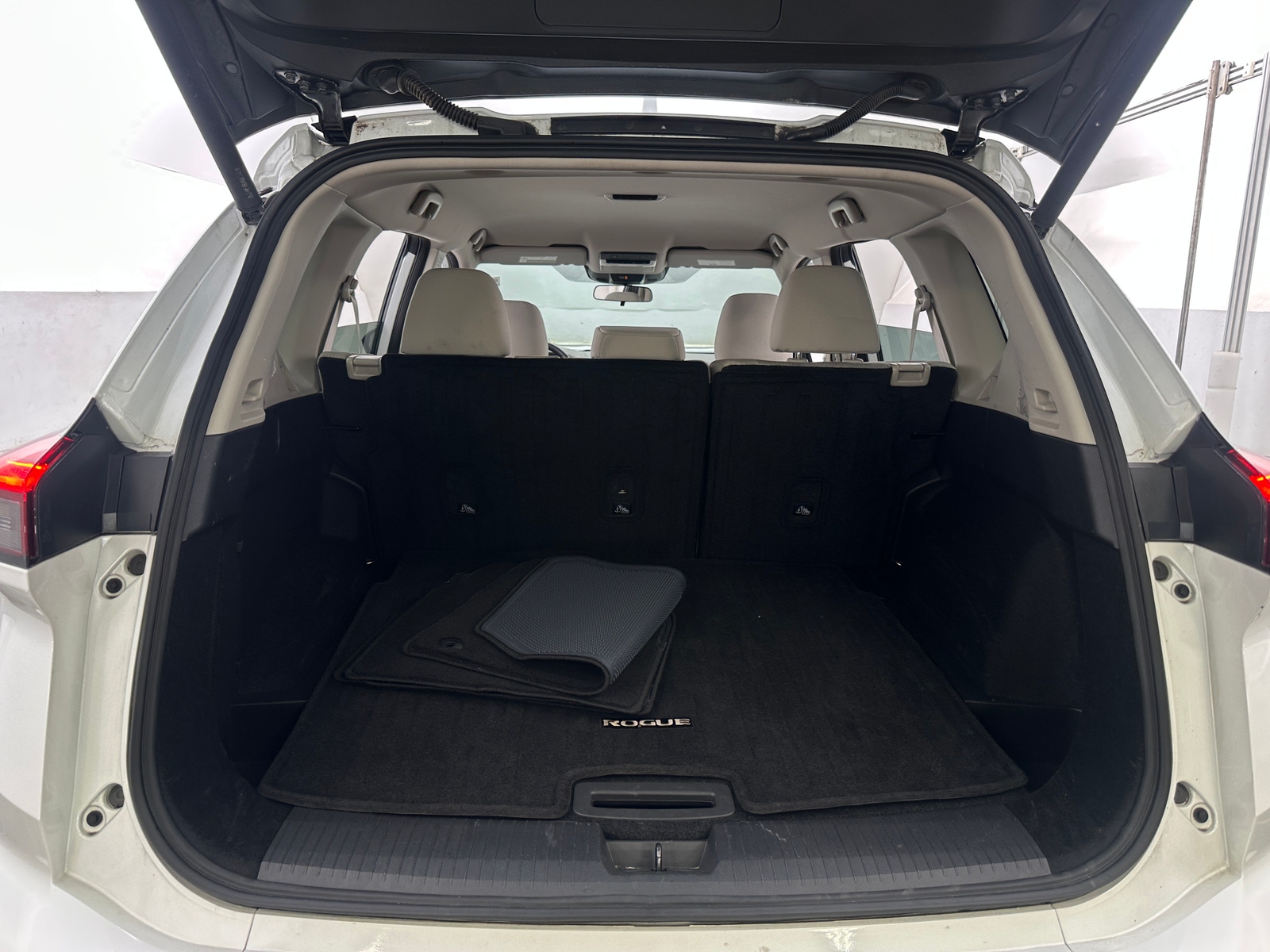 Thumbnail: 2025 Nissan Rogue - 7