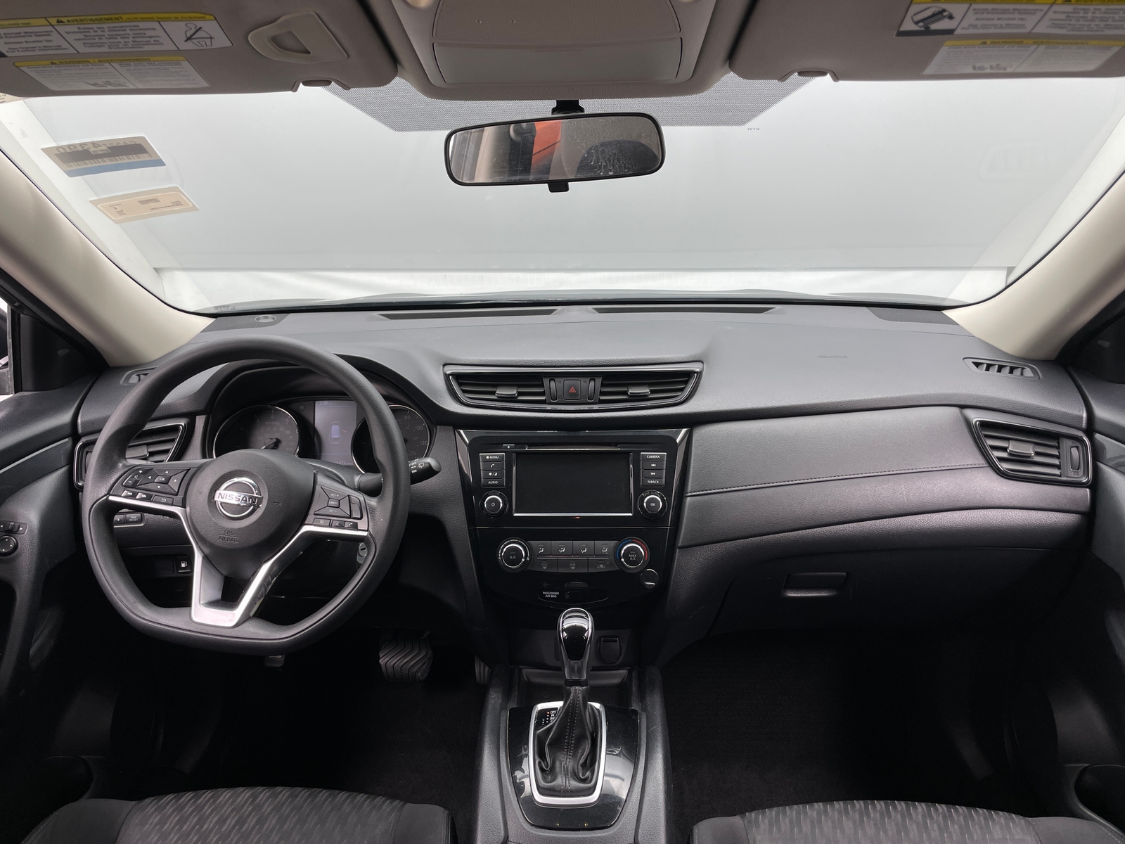 Thumbnail: 2018 Nissan Rogue - 3