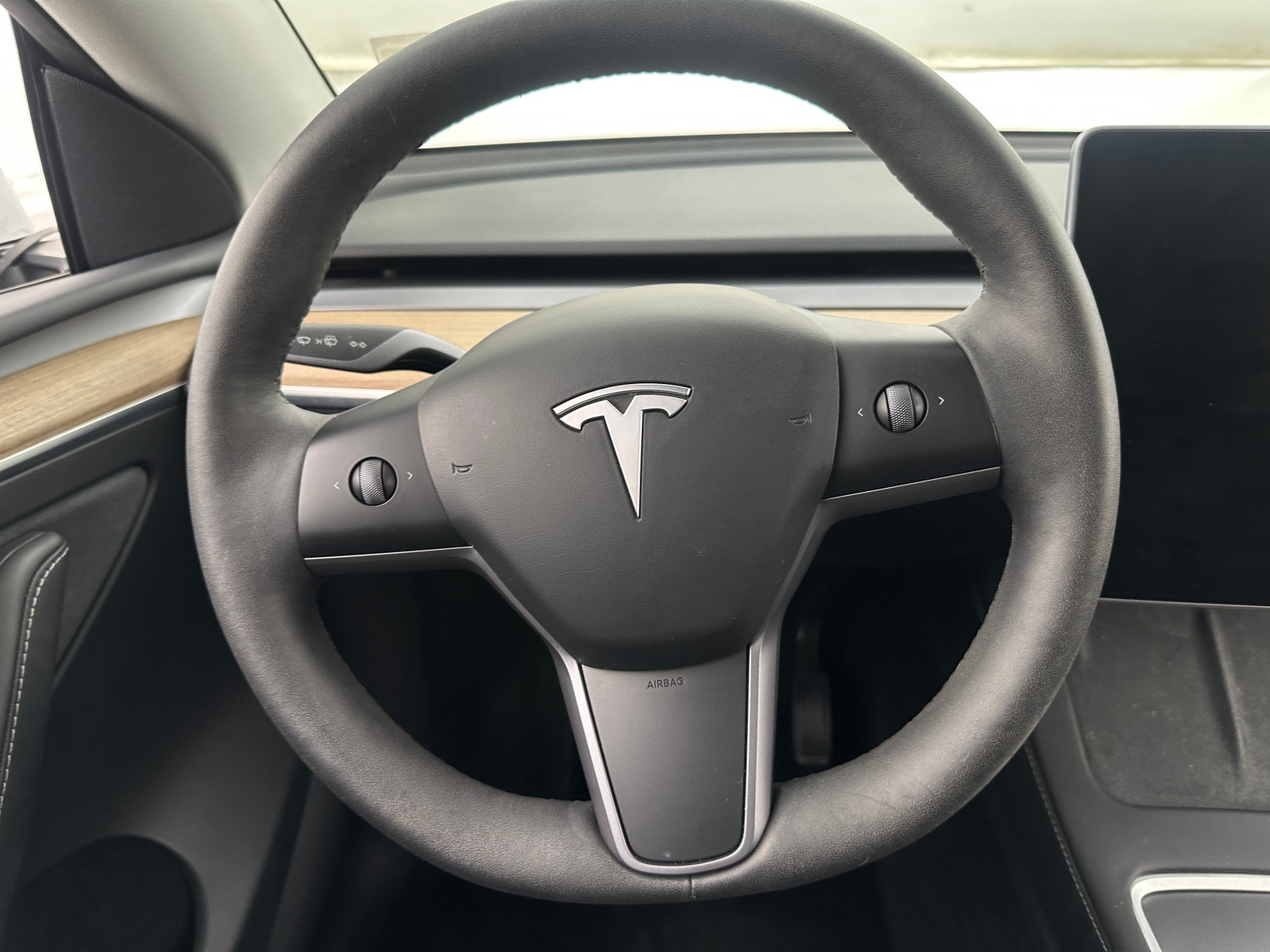 Thumbnail: 2023 Tesla Model Y - 4