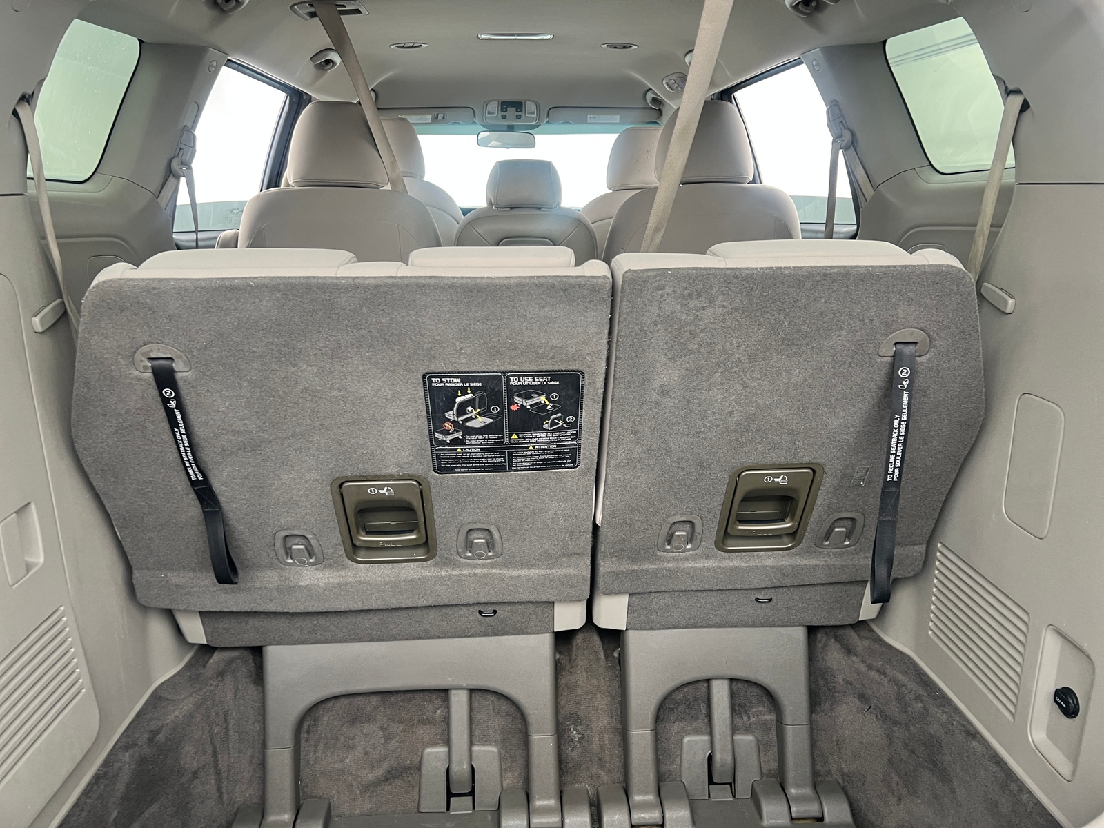 Thumbnail: 2019 Kia Sedona - 7