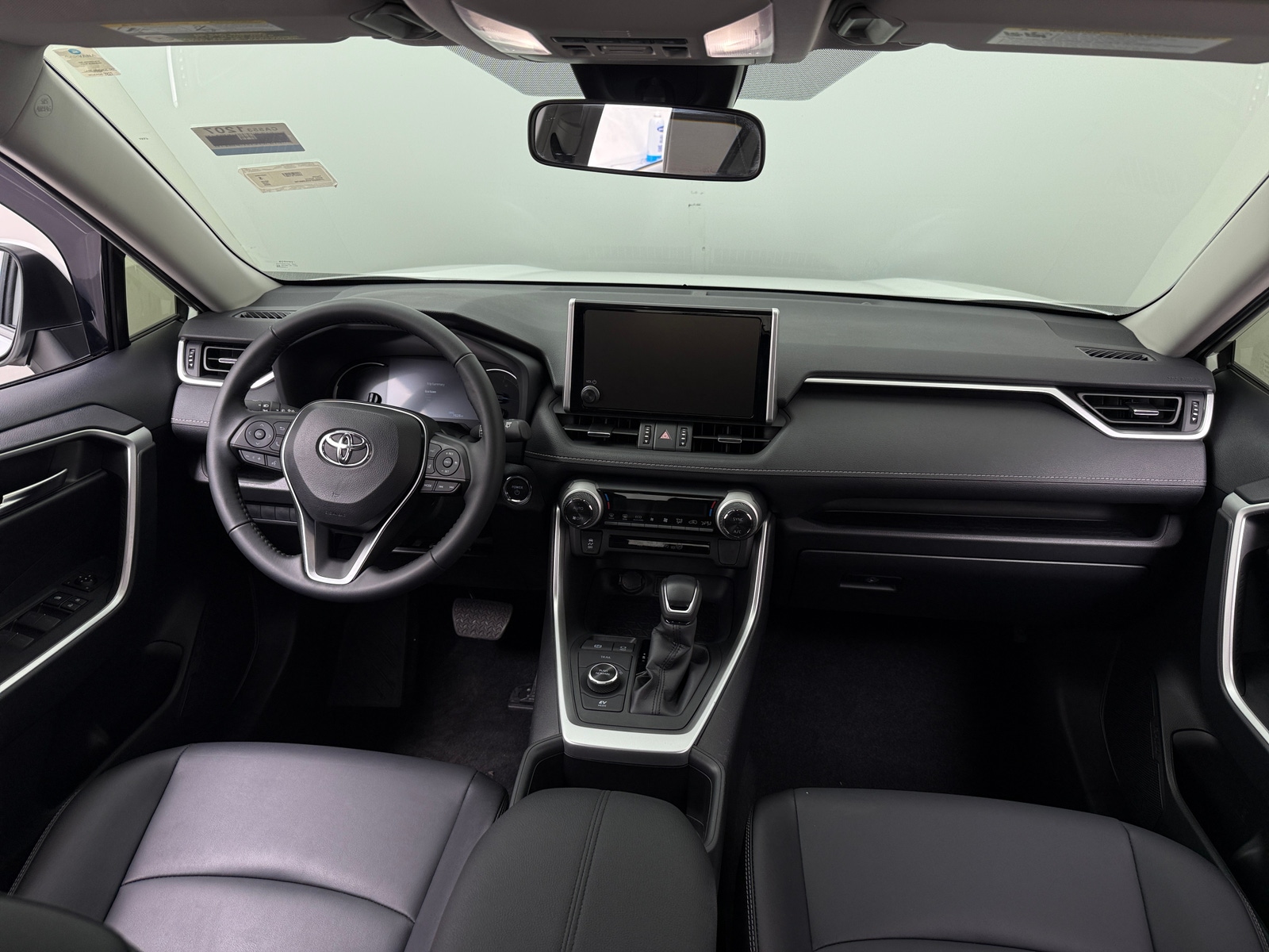Thumbnail: 2025 Toyota RAV4 - 2