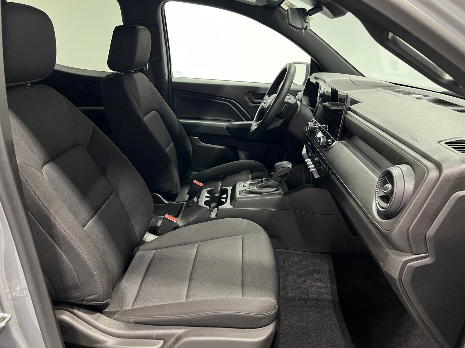 Thumbnail: 2024 Chevrolet Colorado - 2