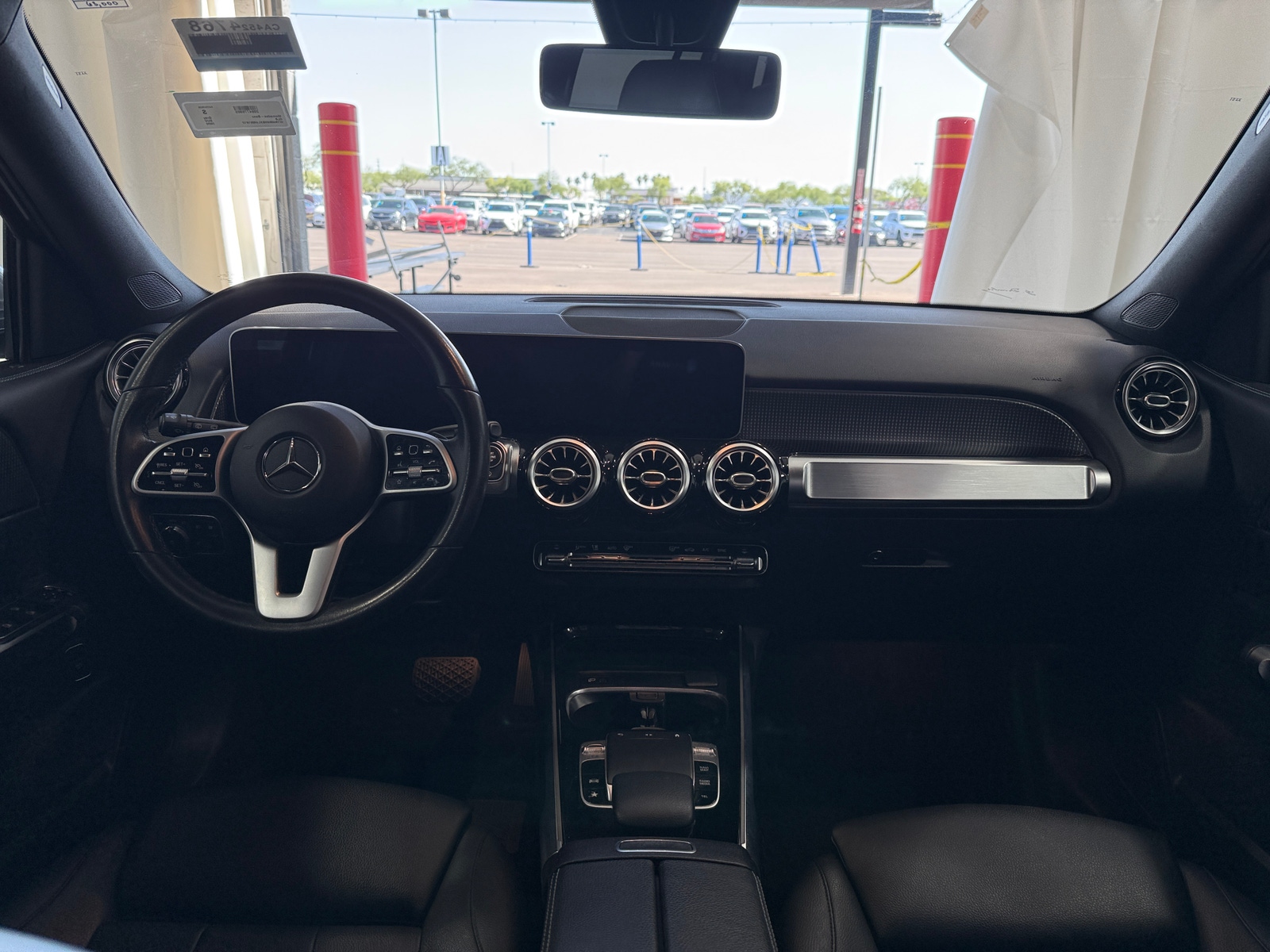 Thumbnail: 2020 Mercedes-Benz GLB - 2