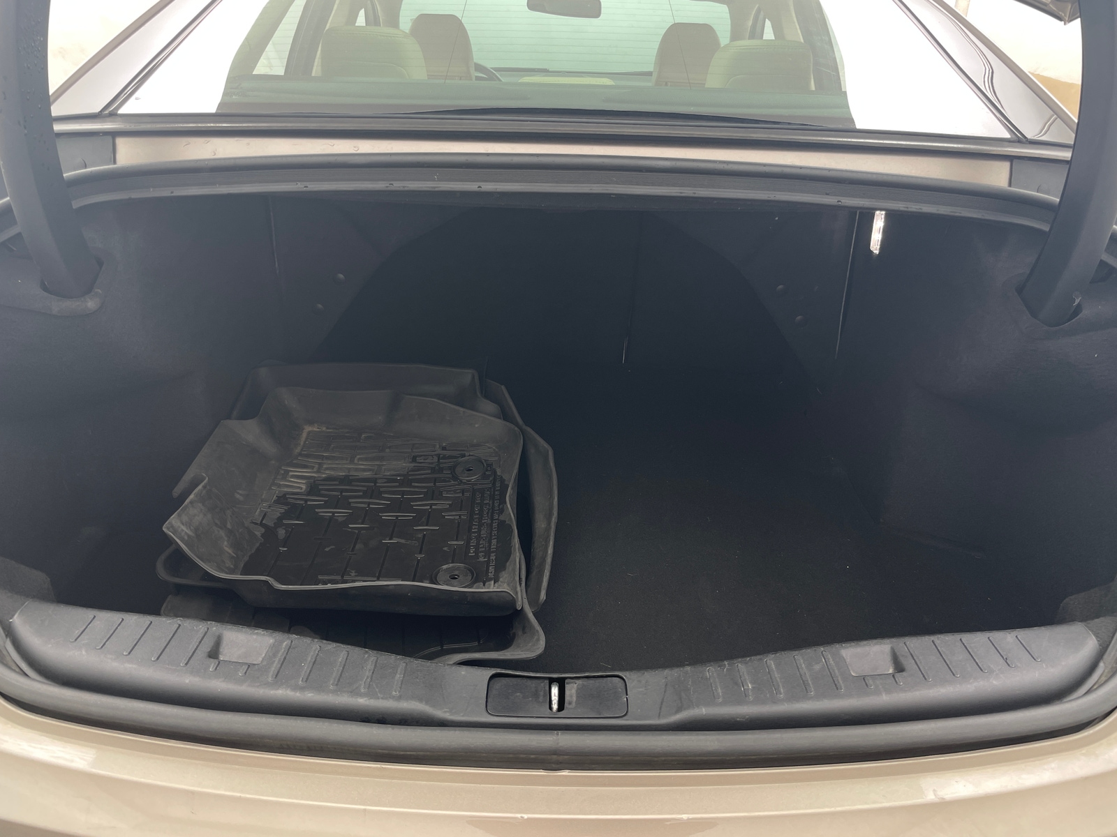 Thumbnail: 2020 Lincoln MKZ - 6