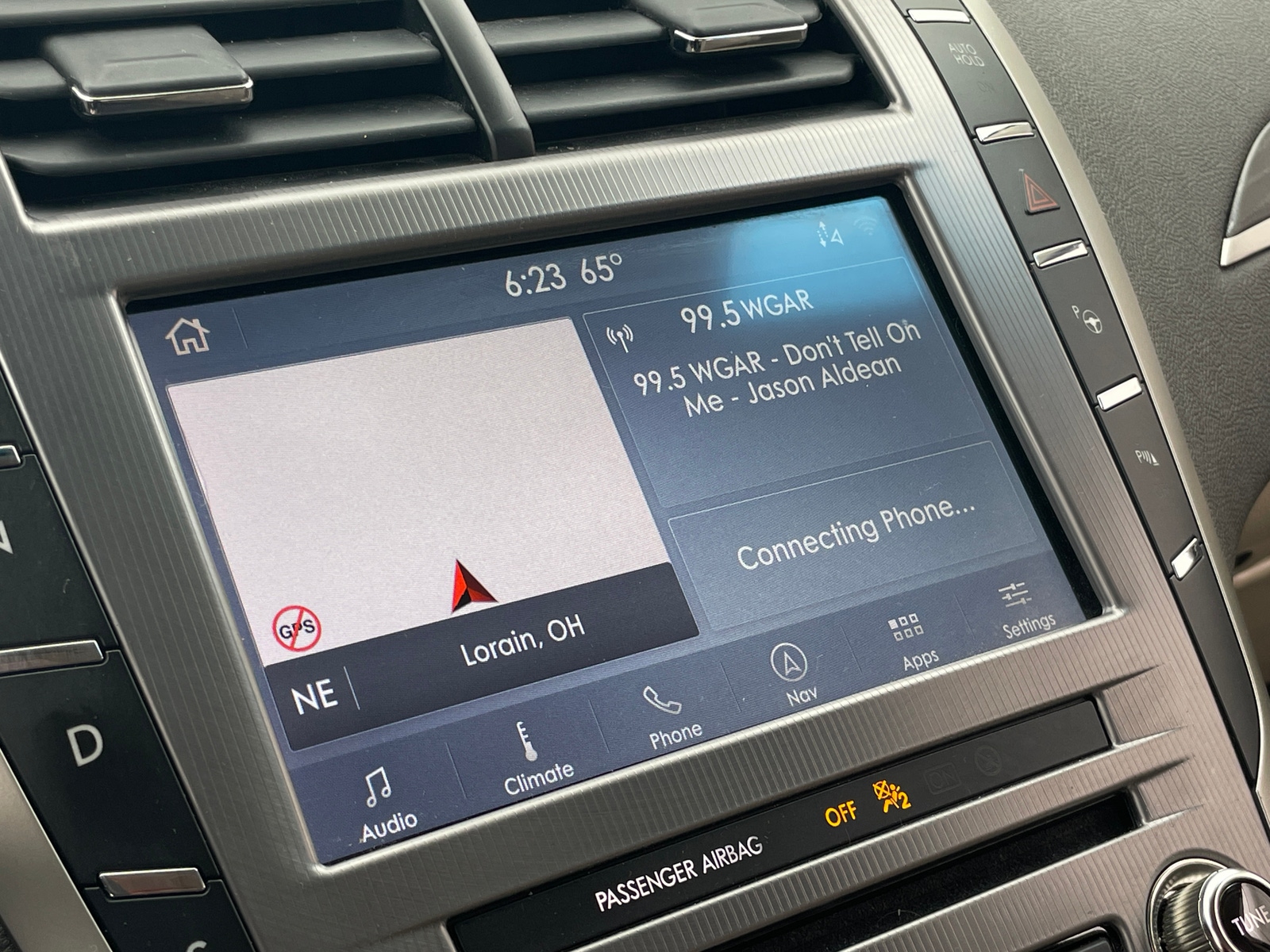 Thumbnail: 2020 Lincoln MKZ - 3
