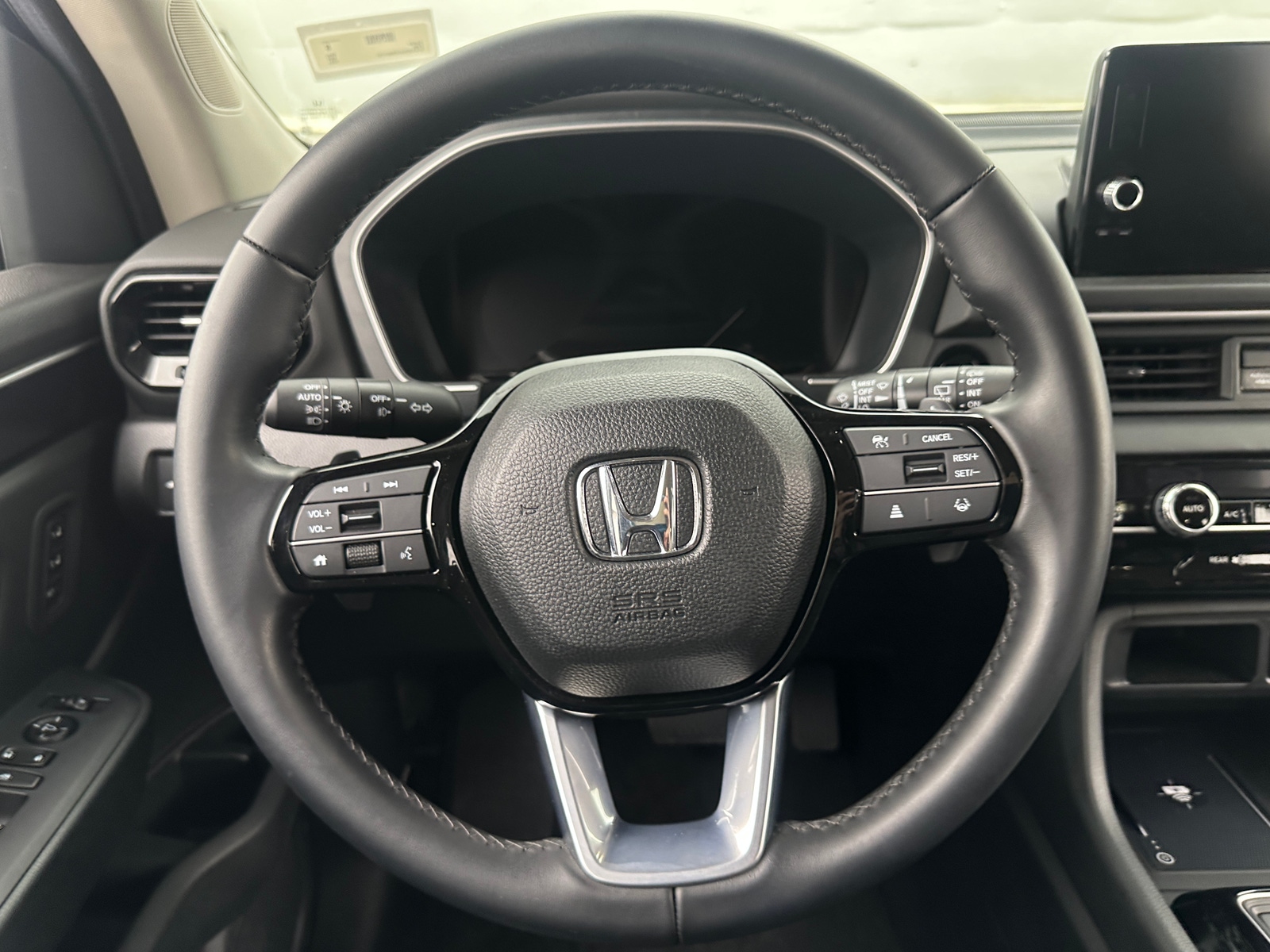 Thumbnail: 2024 Honda Pilot - 4